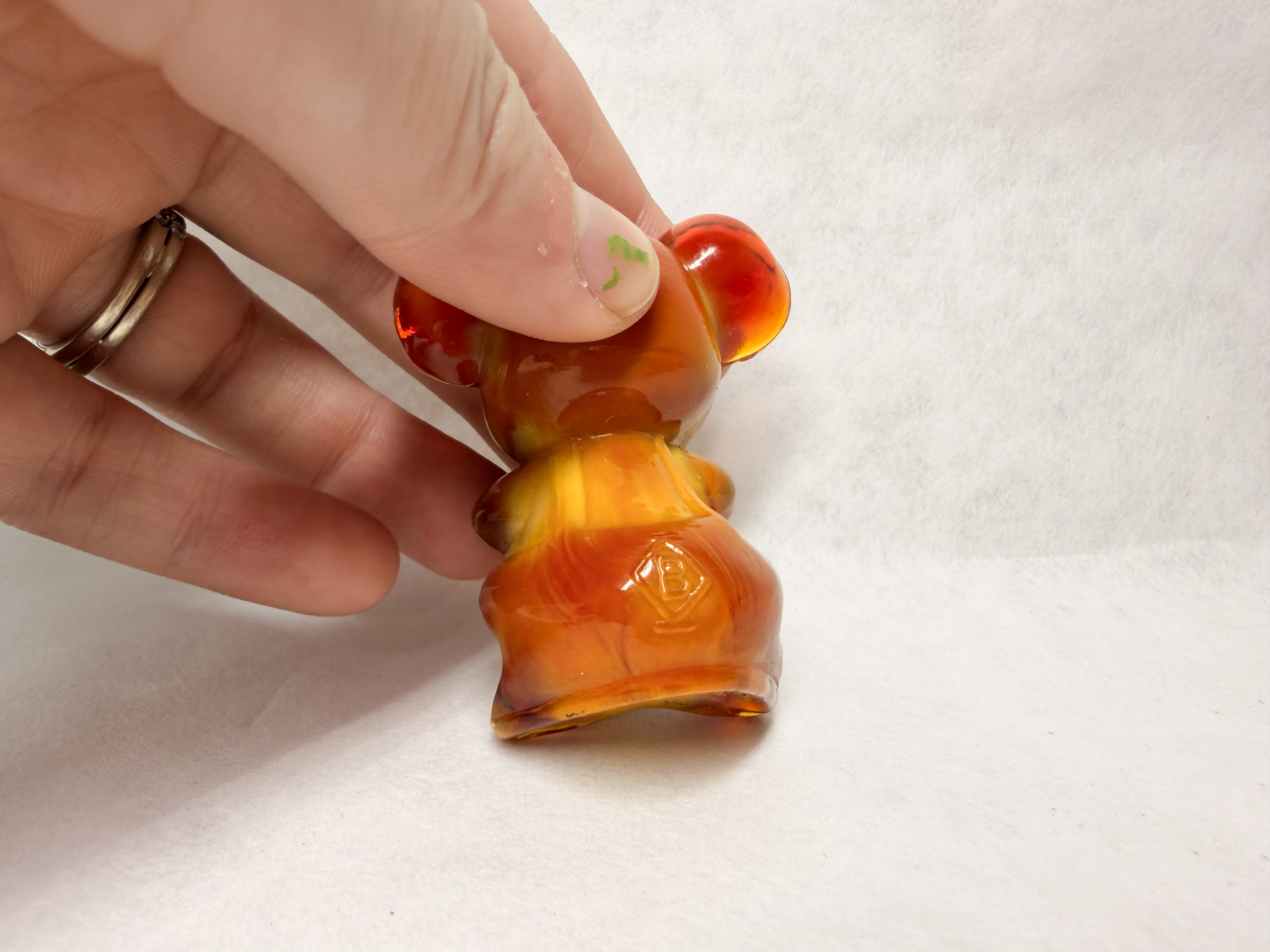 BOYD SLAG GLASS MOUSE FIGURINE