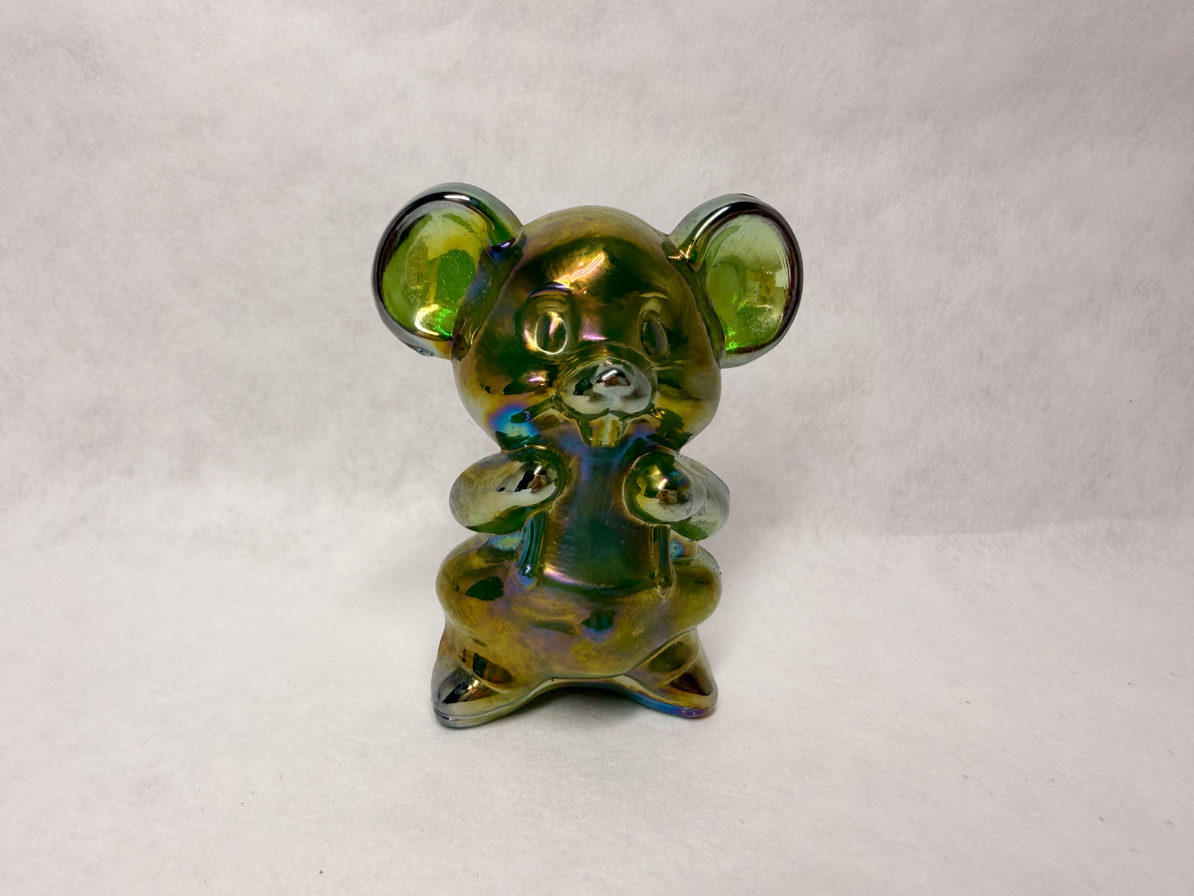BOYD IRIDESCENT GREEN GLASS MOUSE