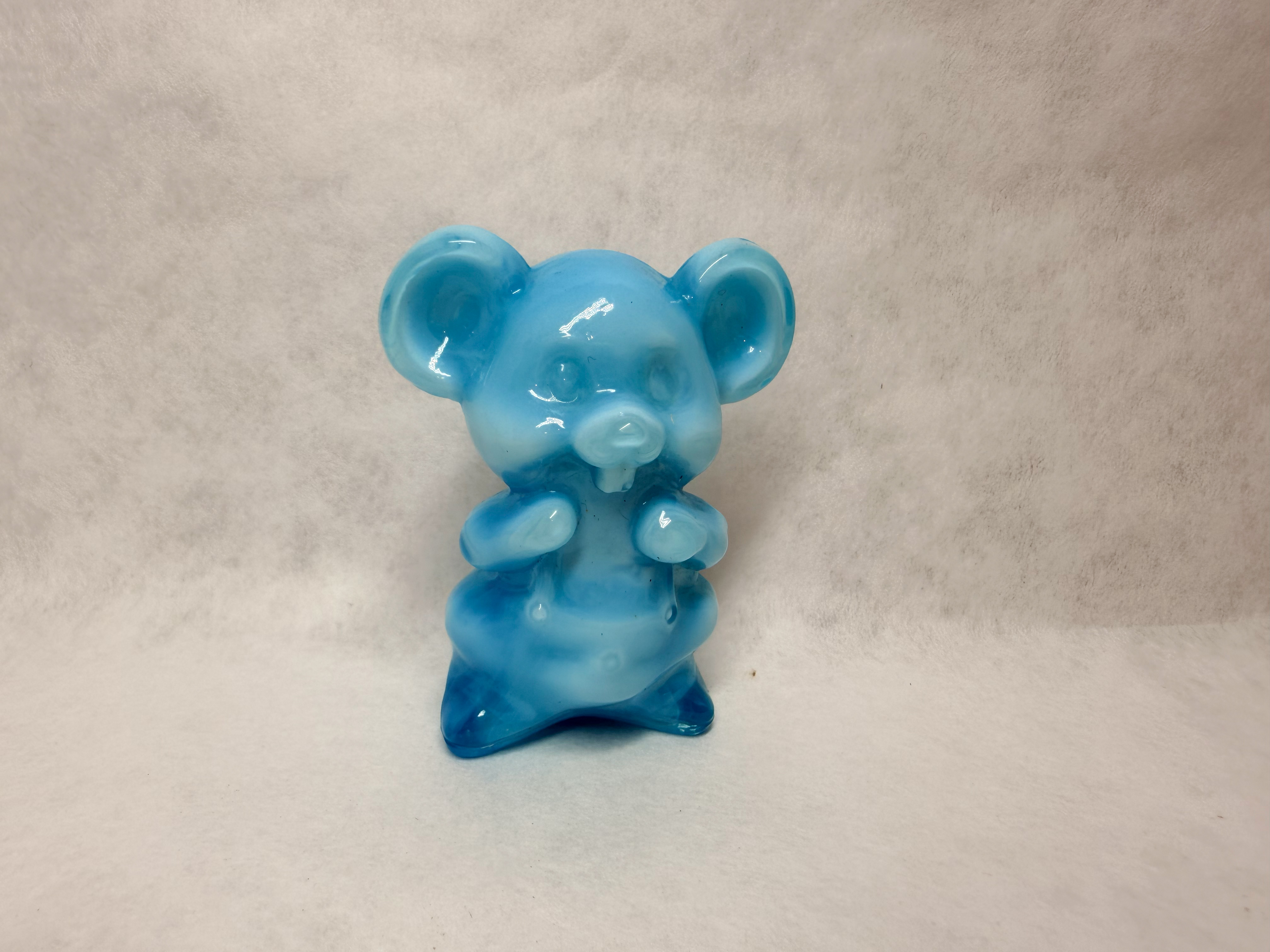 BOYD BLUE SLAG GLASS MOUSE
