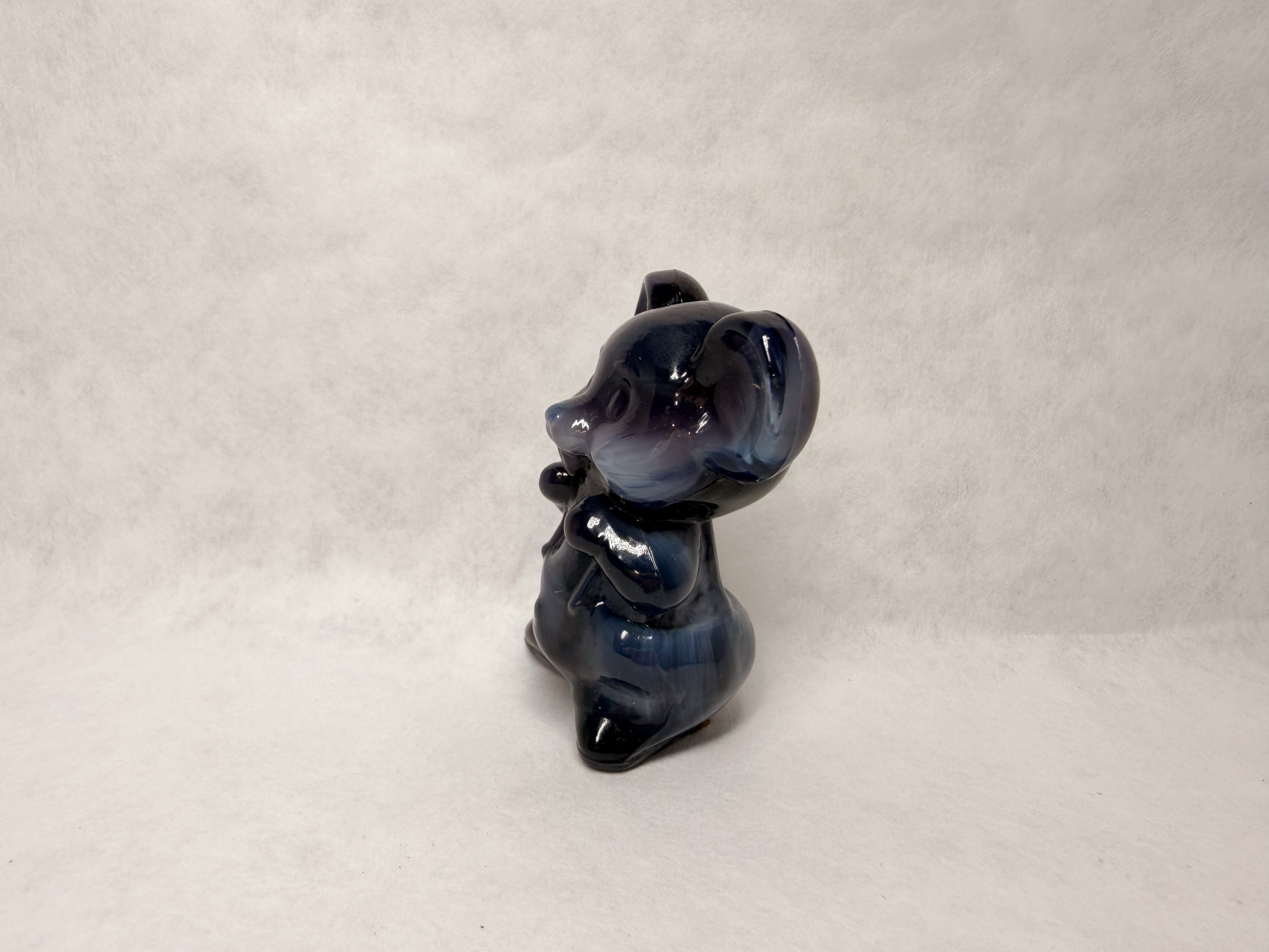 BOYD HEATHER GRAY GLASS MOUSE, 1988-1993