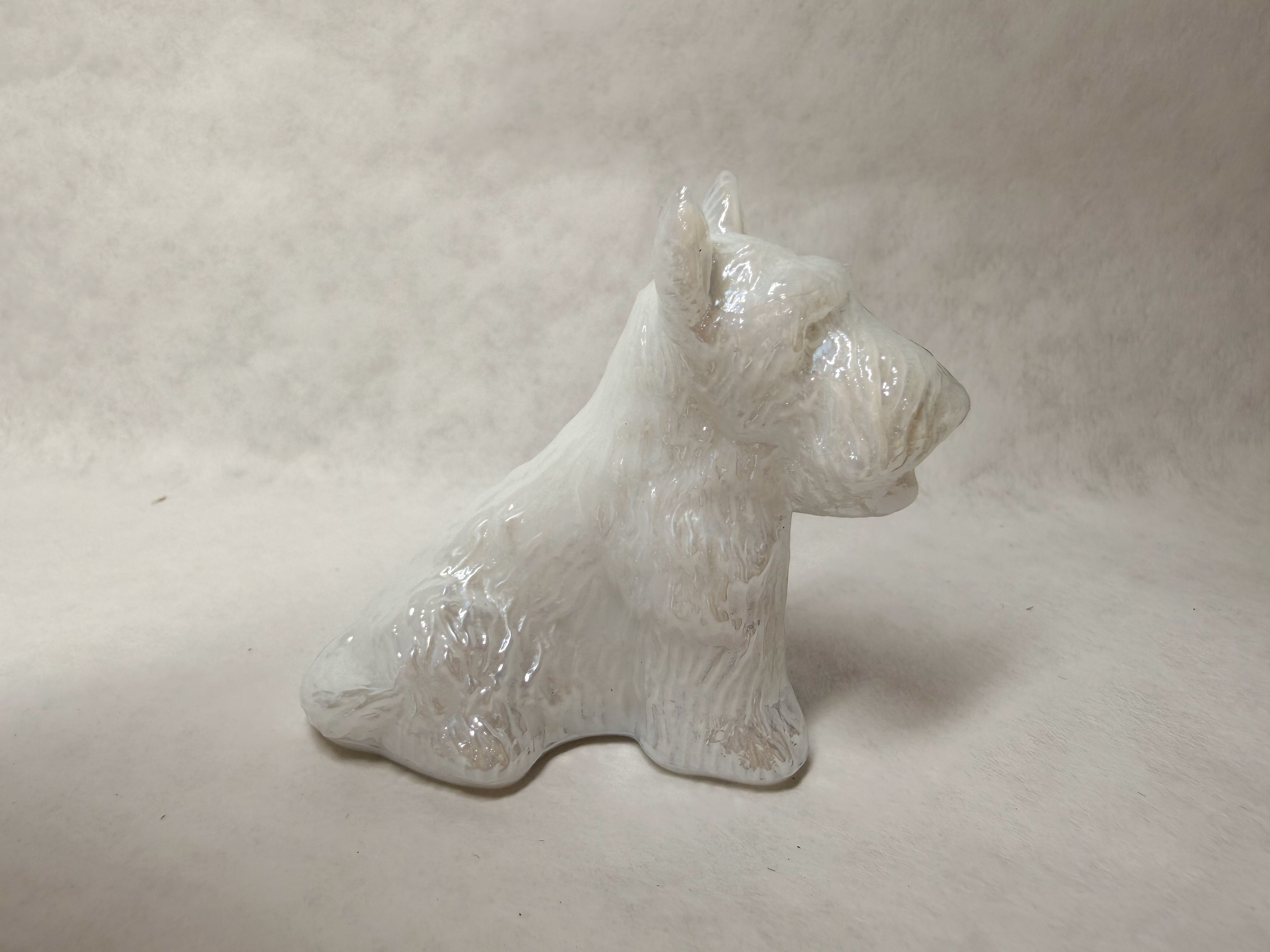 BOYD IRIDESCENT MILK GLASS SCOTTIE, 1970