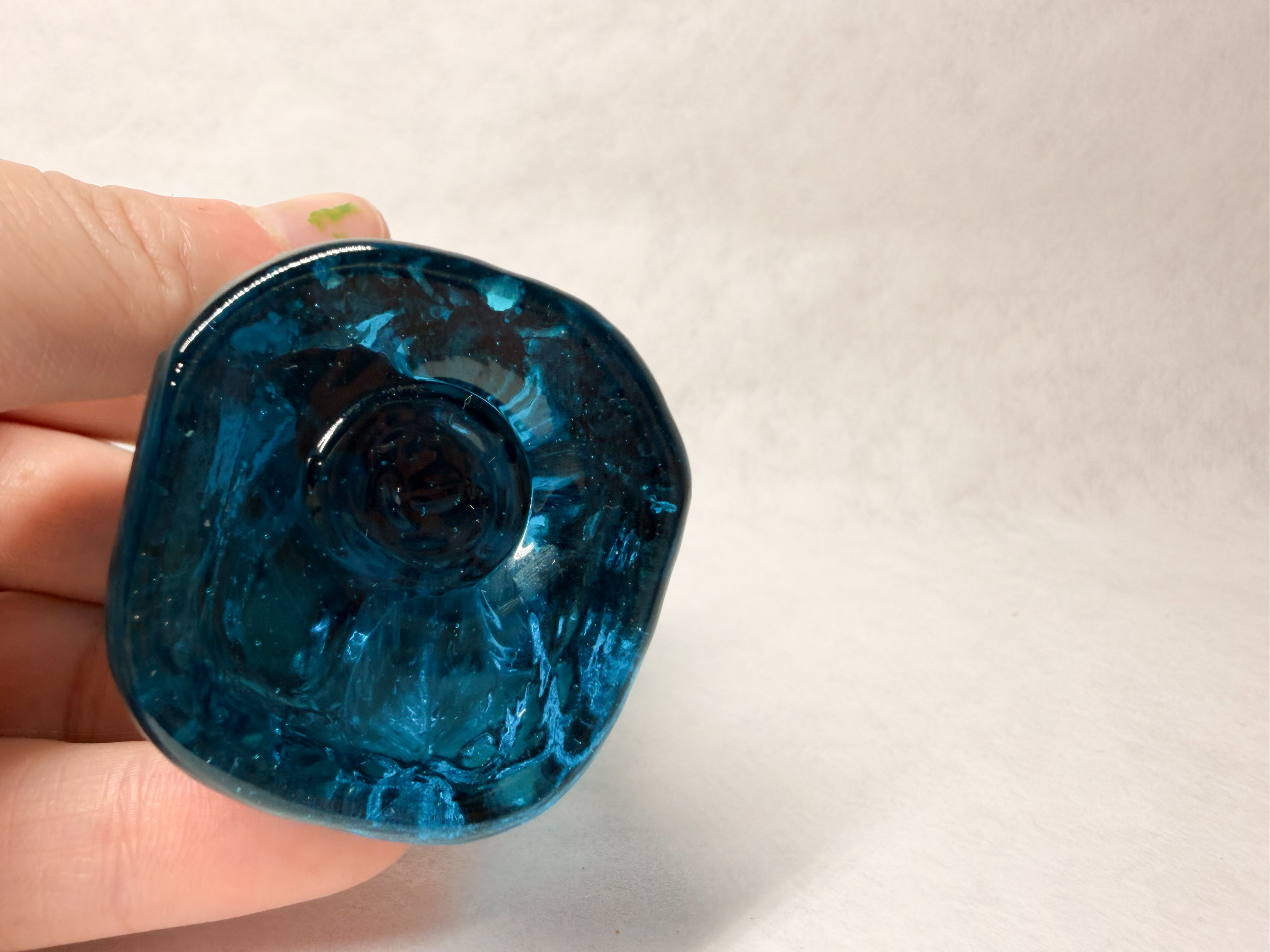 BOYD BLUE GLASS PRAYING ANGEL, LATE 20TH CENTURY