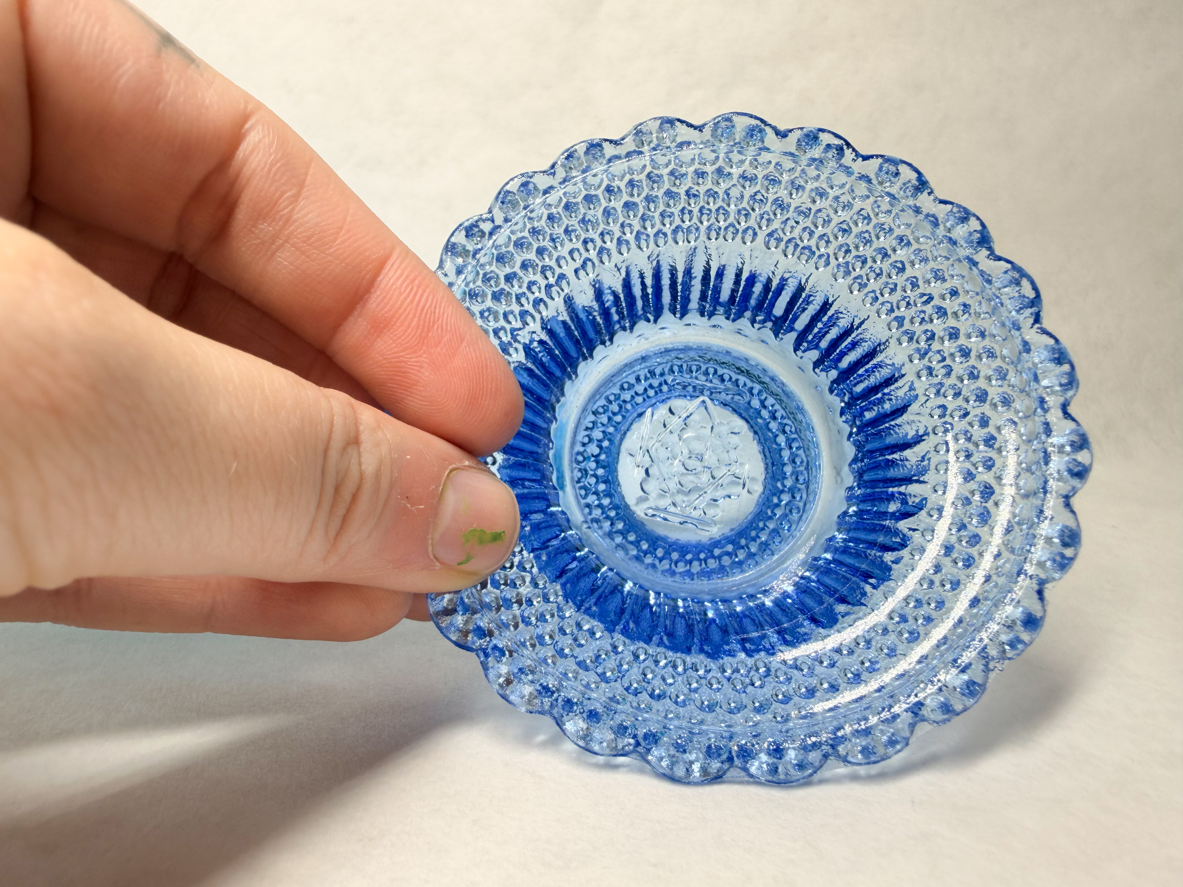 BOYD BLUE PRESSED GLASS BOWLS, 1980S
