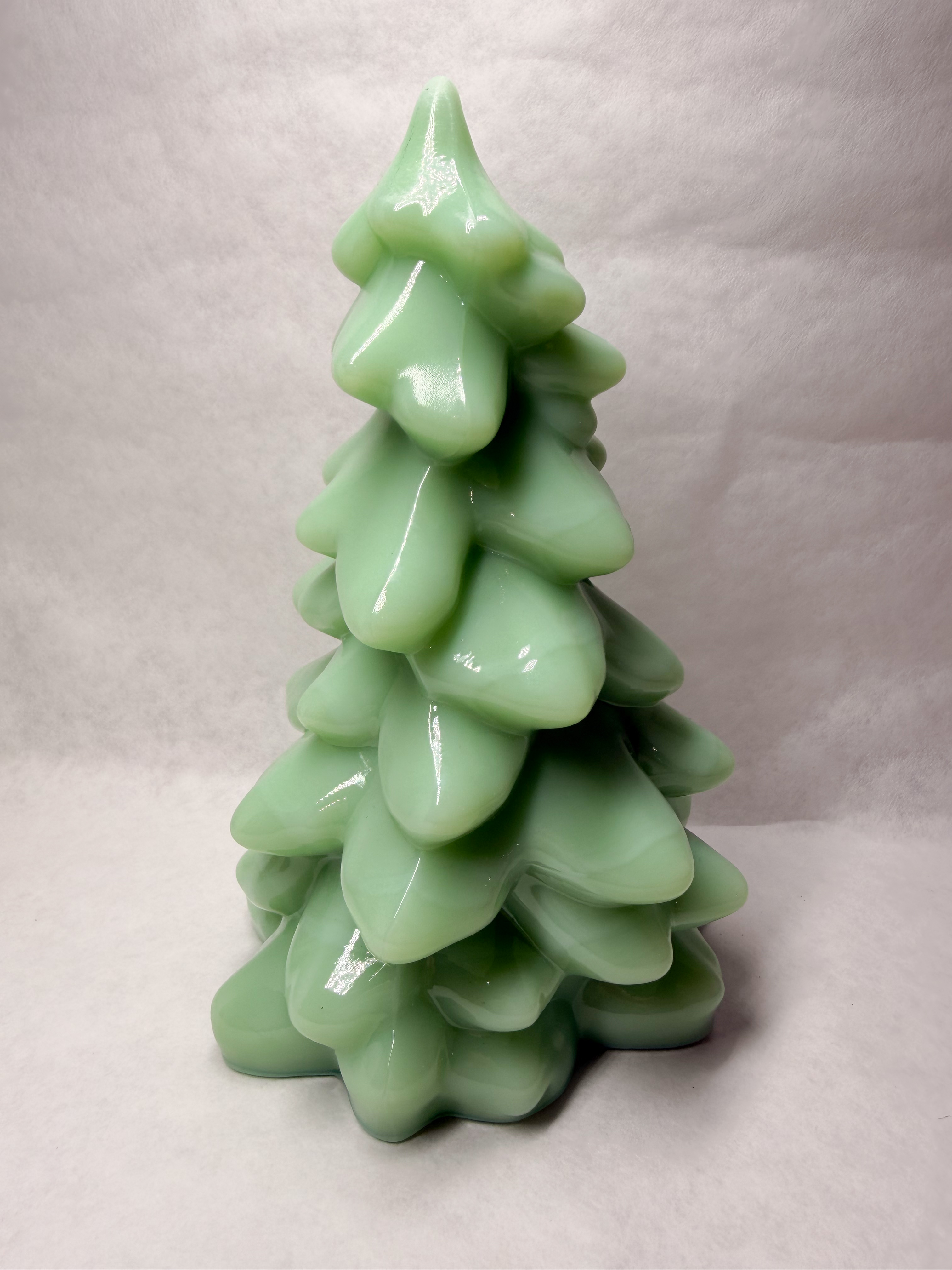 MOSSER JADEITE GLASS CHRISTMAS TREE