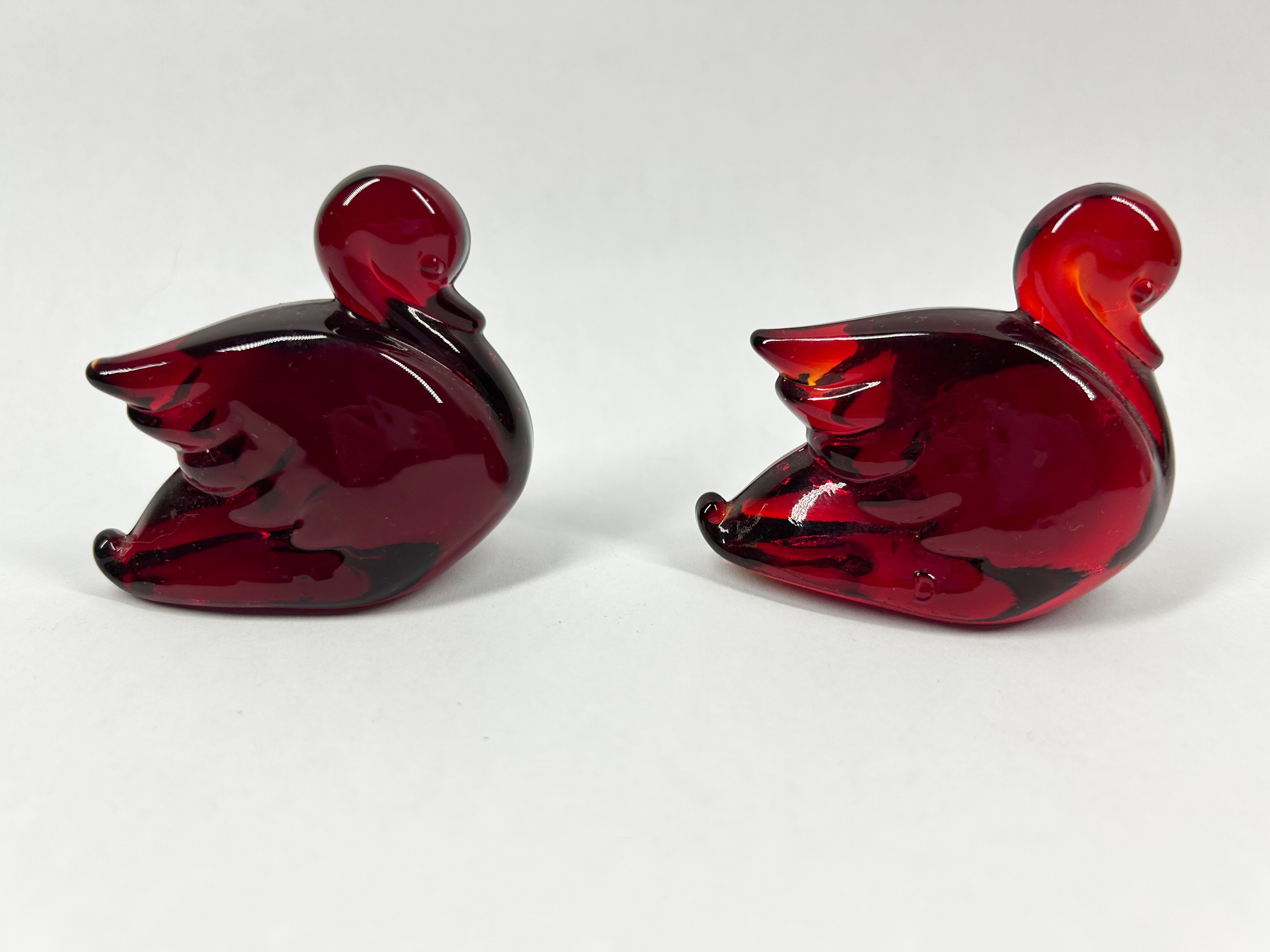 HCA RUBY GLASS DUCKS VINTAGE