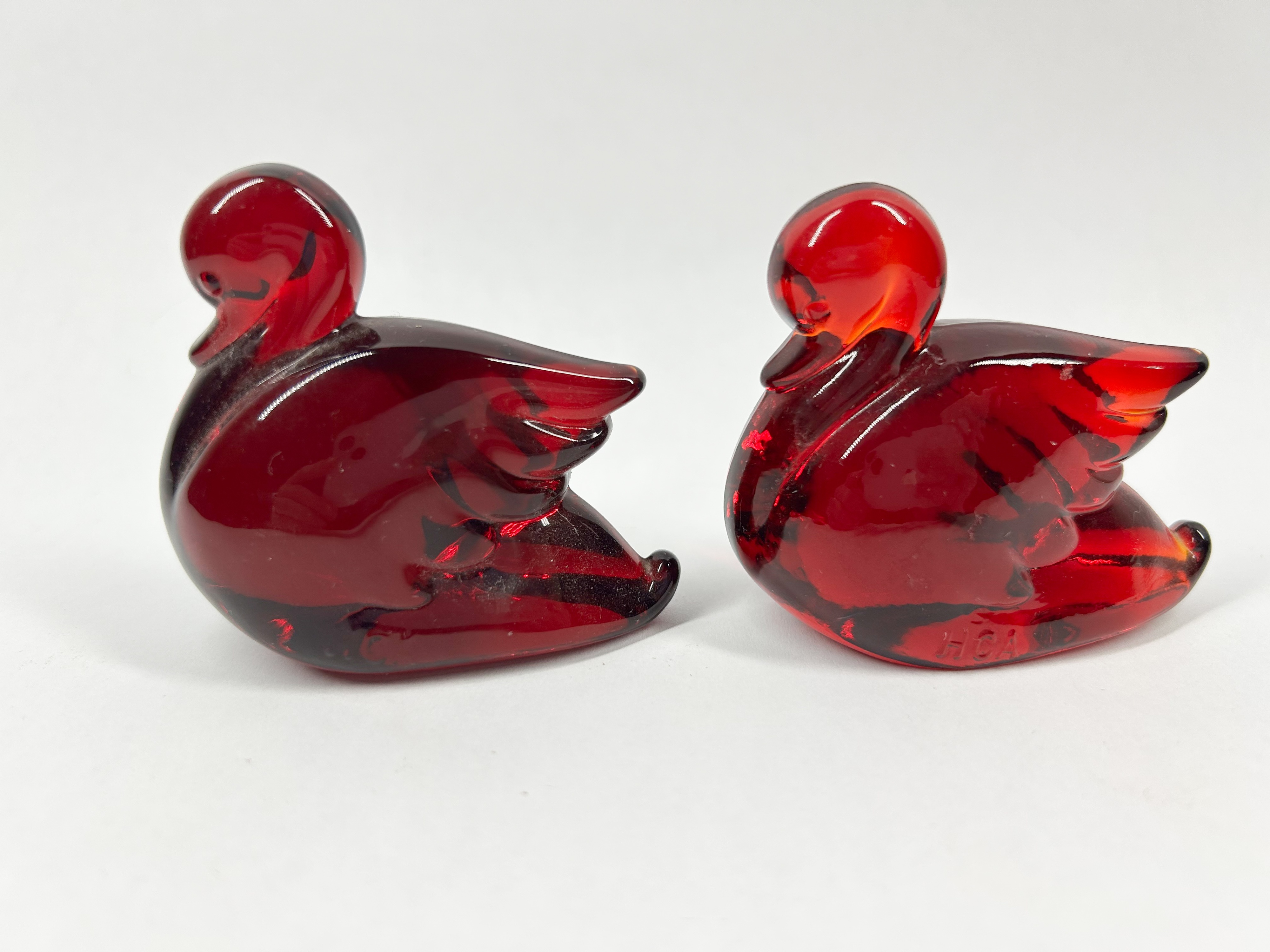HCA RUBY GLASS DUCKS VINTAGE