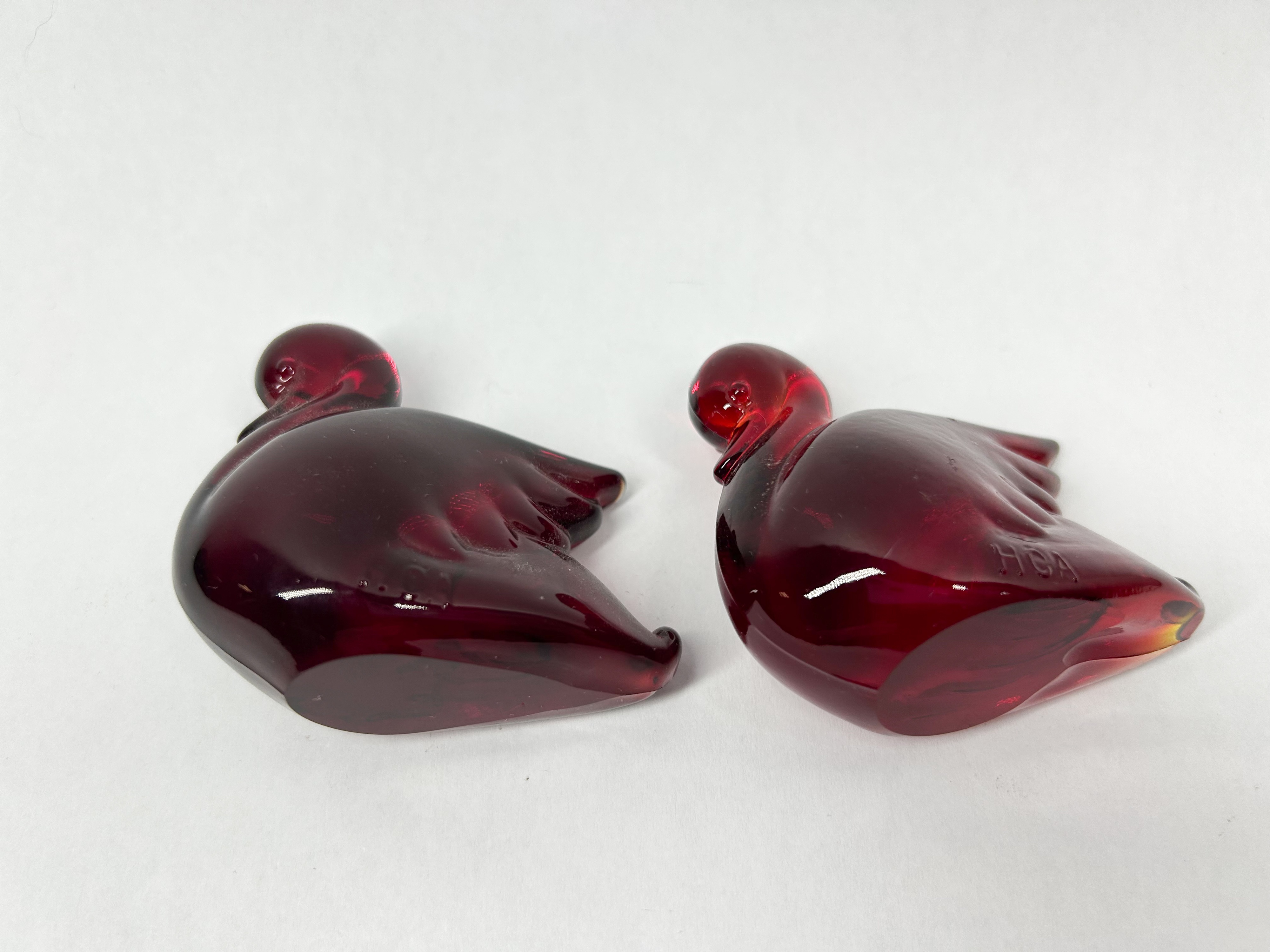 HCA RUBY GLASS DUCKS VINTAGE