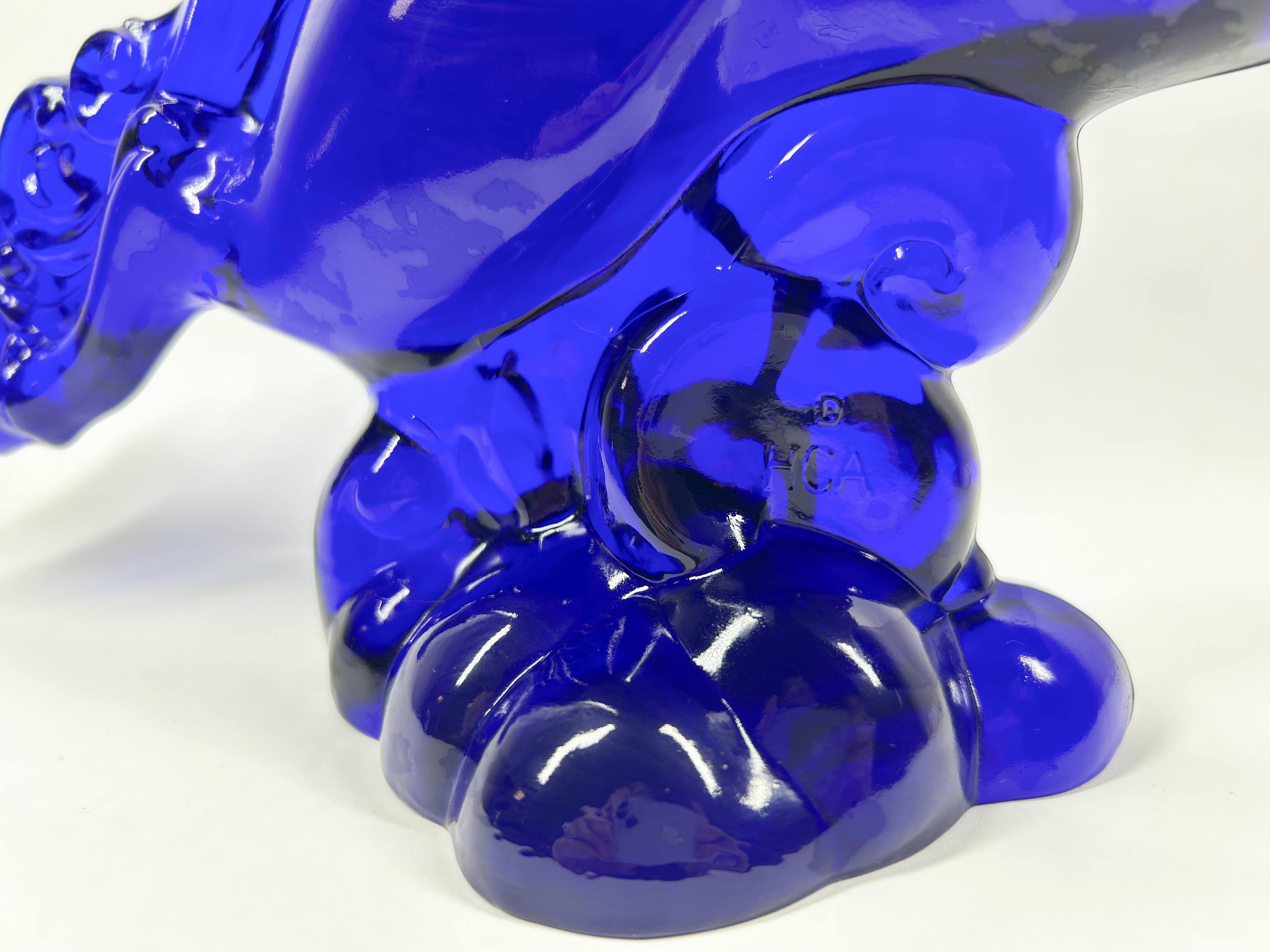 HCA COBALT BLUE FLYING MARE, 1989
