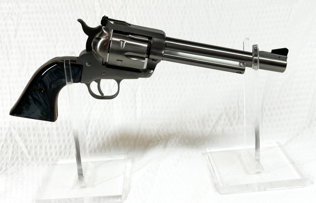 RUGER 357 MAGNUM BLACKHAWK