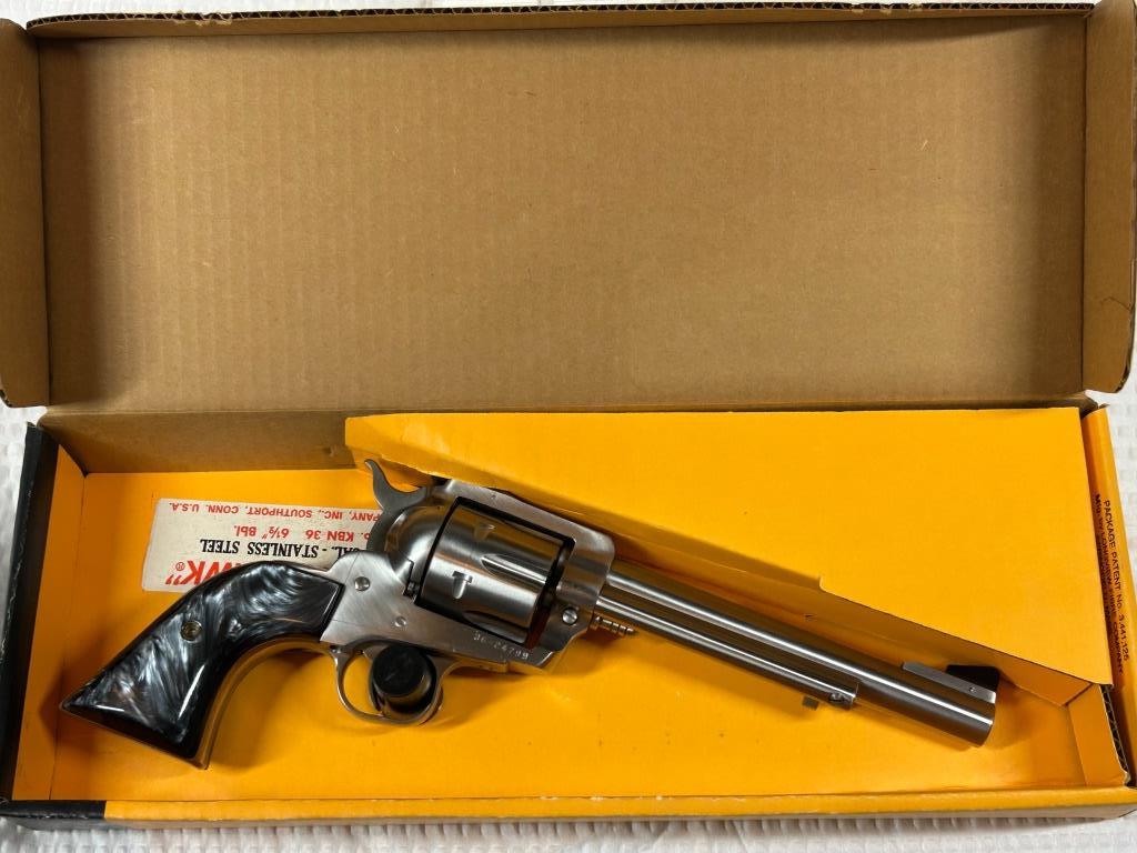 RUGER 357 MAGNUM BLACKHAWK
