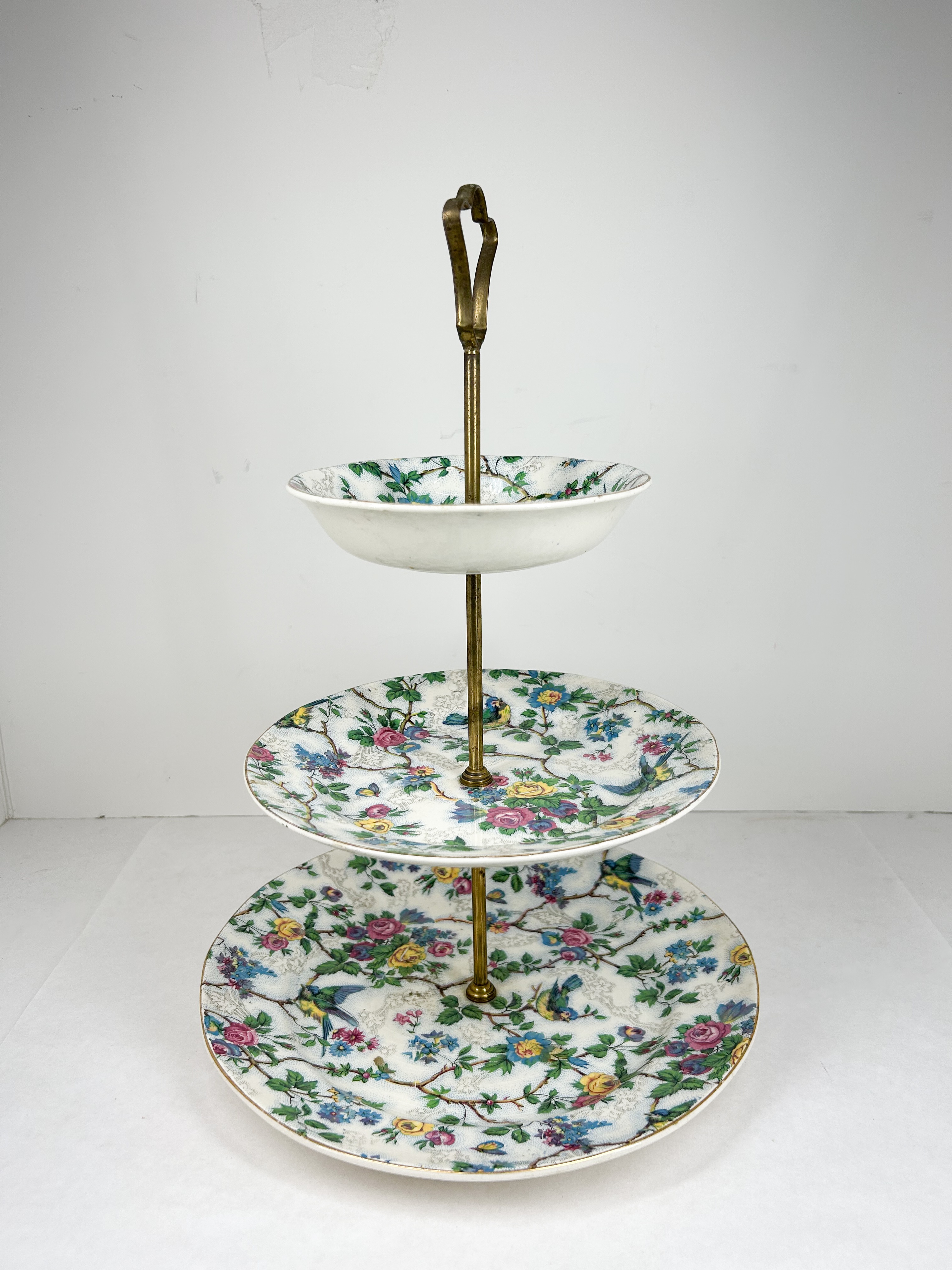 BARKER BROS. ROYAL TUDOR SERVER