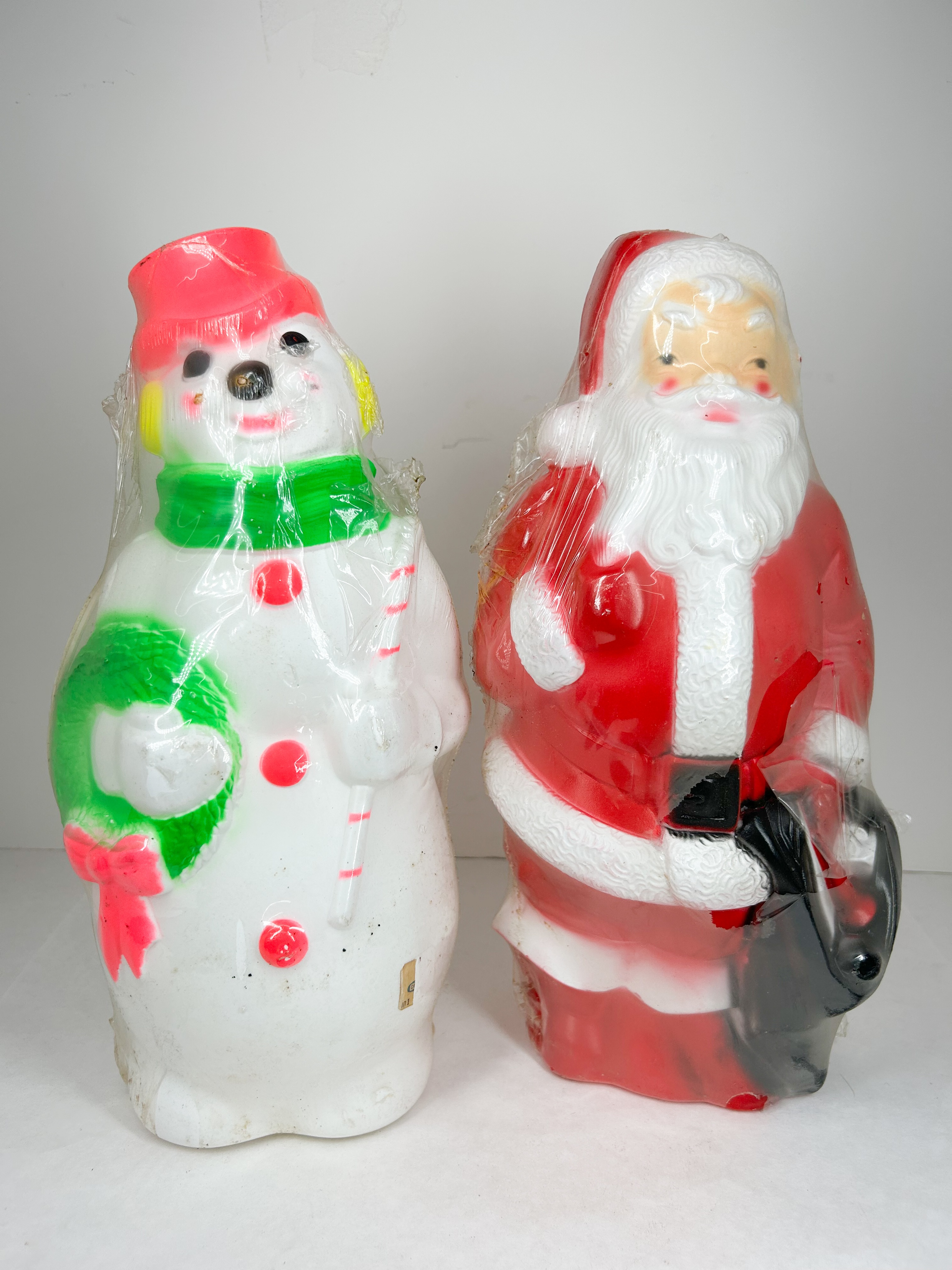 EMPIRE PLASTIC BLOW MOLD PAIR 1968