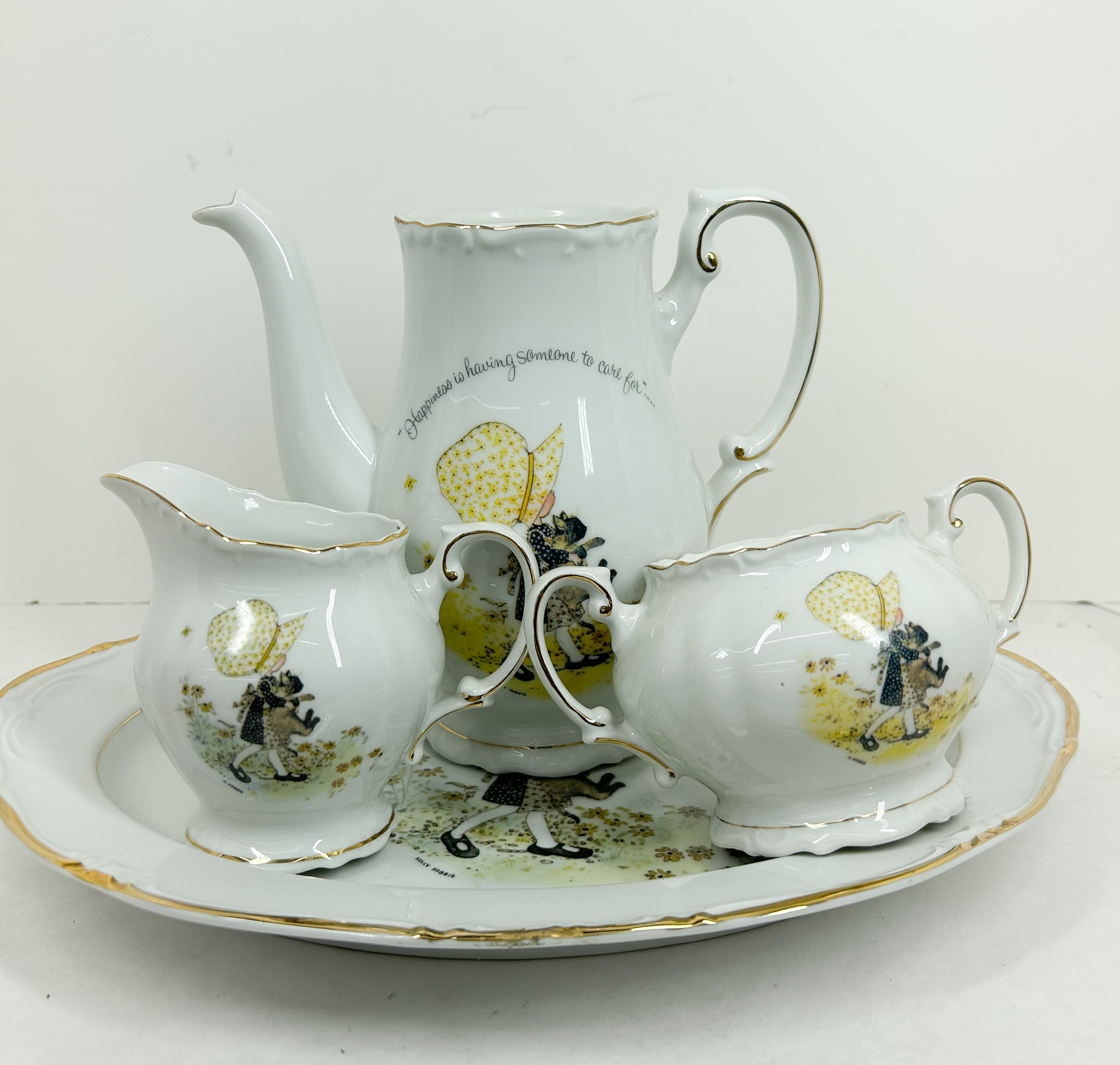 HOLLY HOBBIE PORCELAIN TEA SET 1973