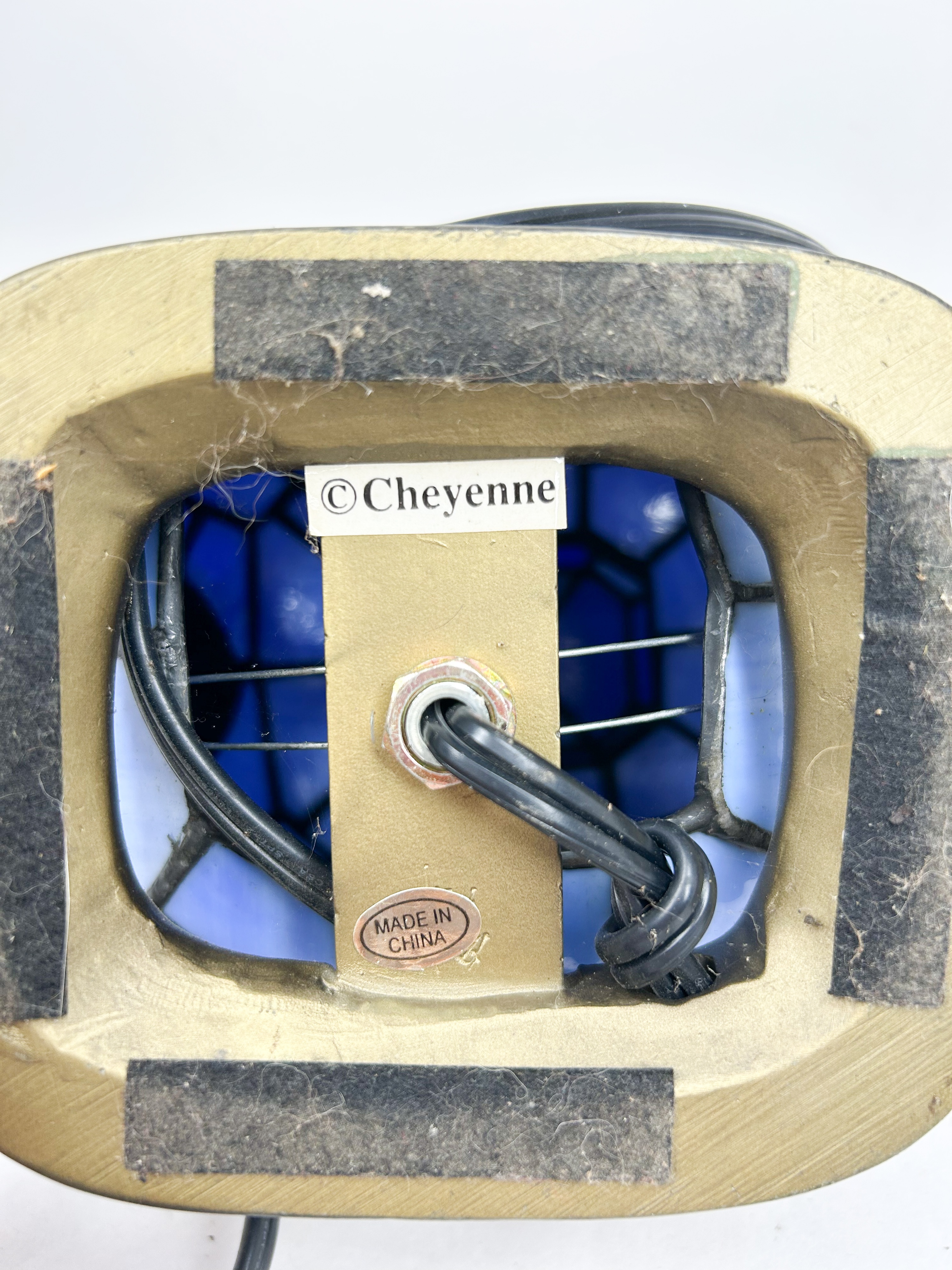 CHEYENNE STAINED GLASS TEAPOT LAMP