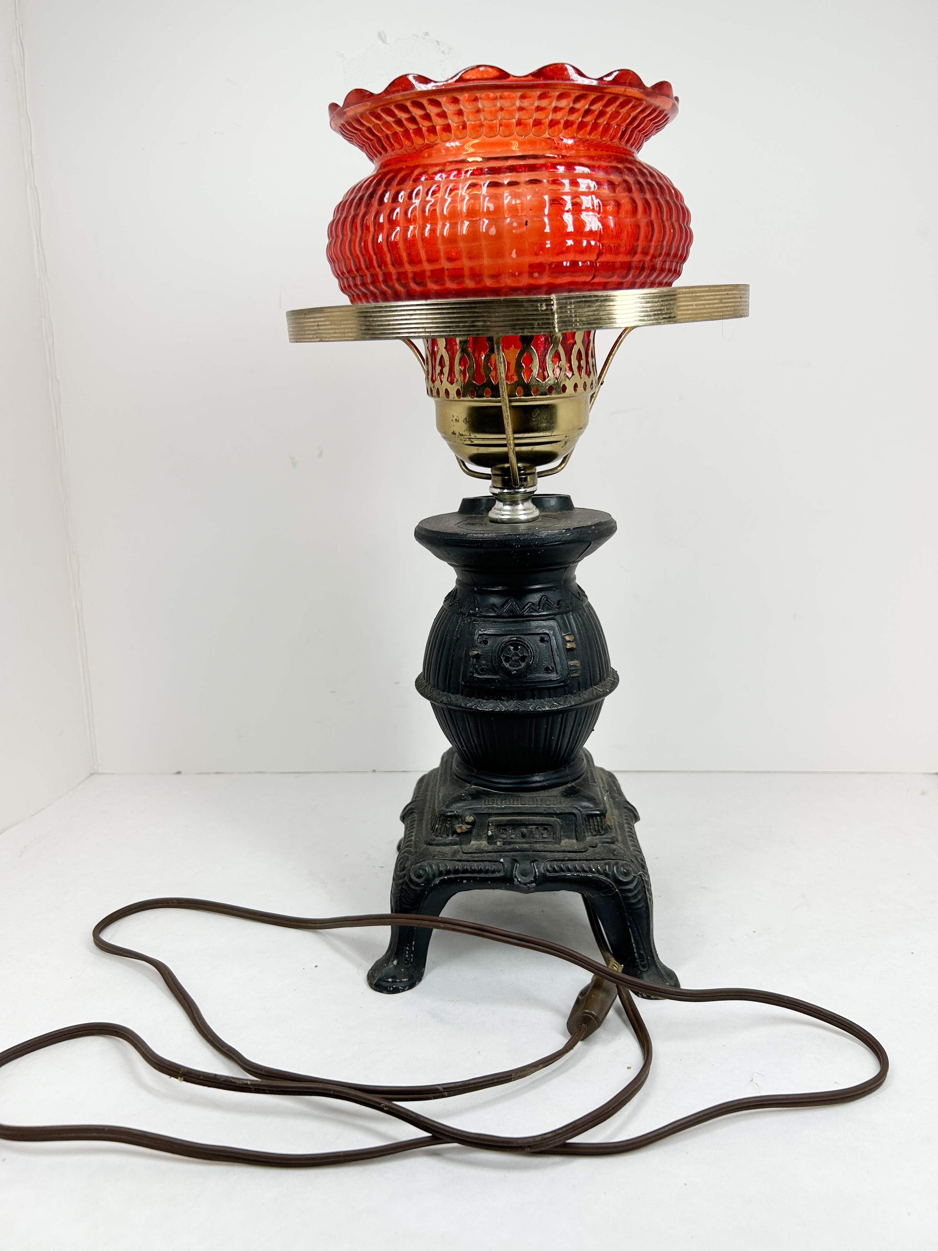 INDIANAPOLIS STOVE CO. METAL LAMP