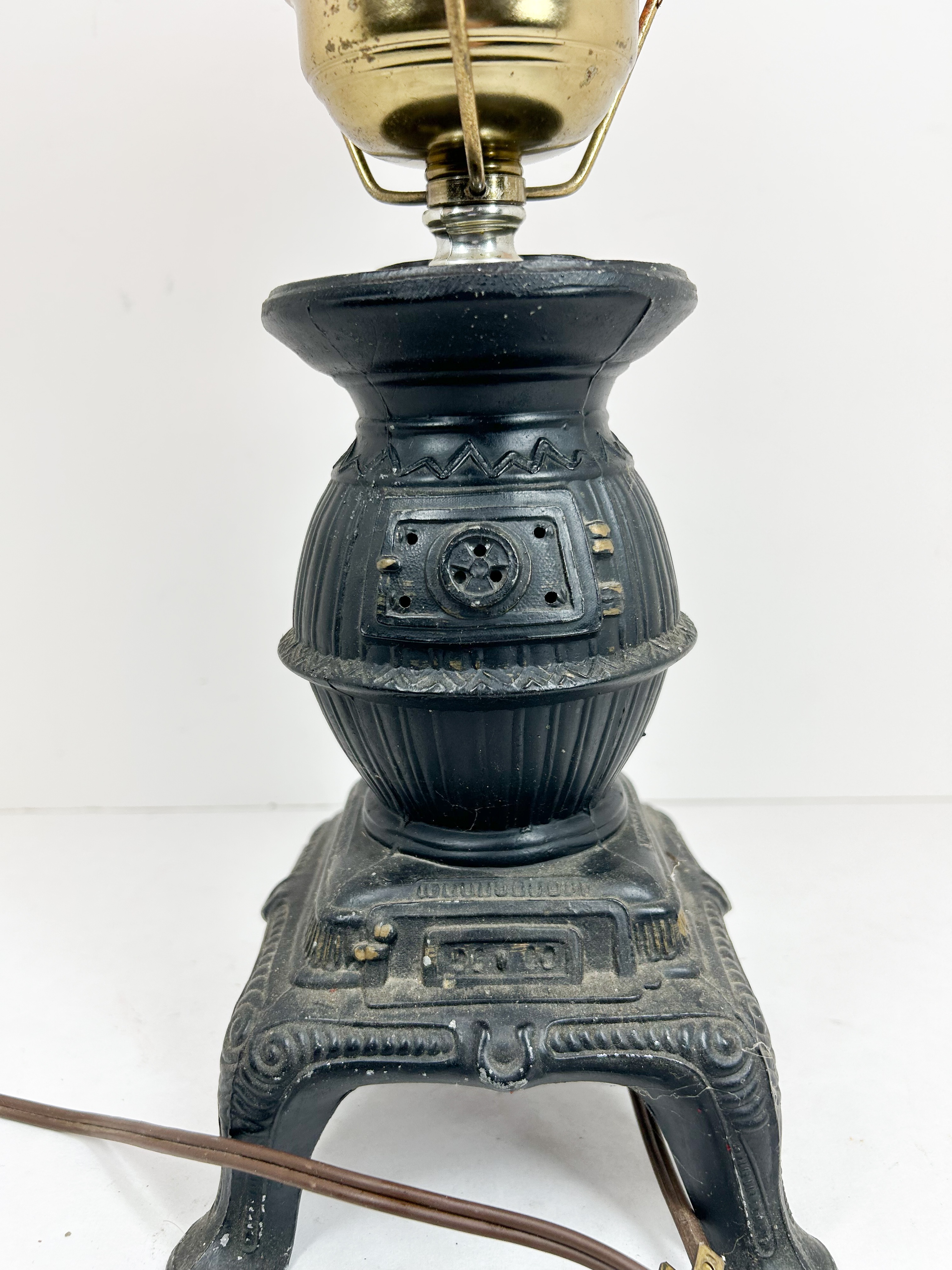 INDIANAPOLIS STOVE CO. METAL LAMP