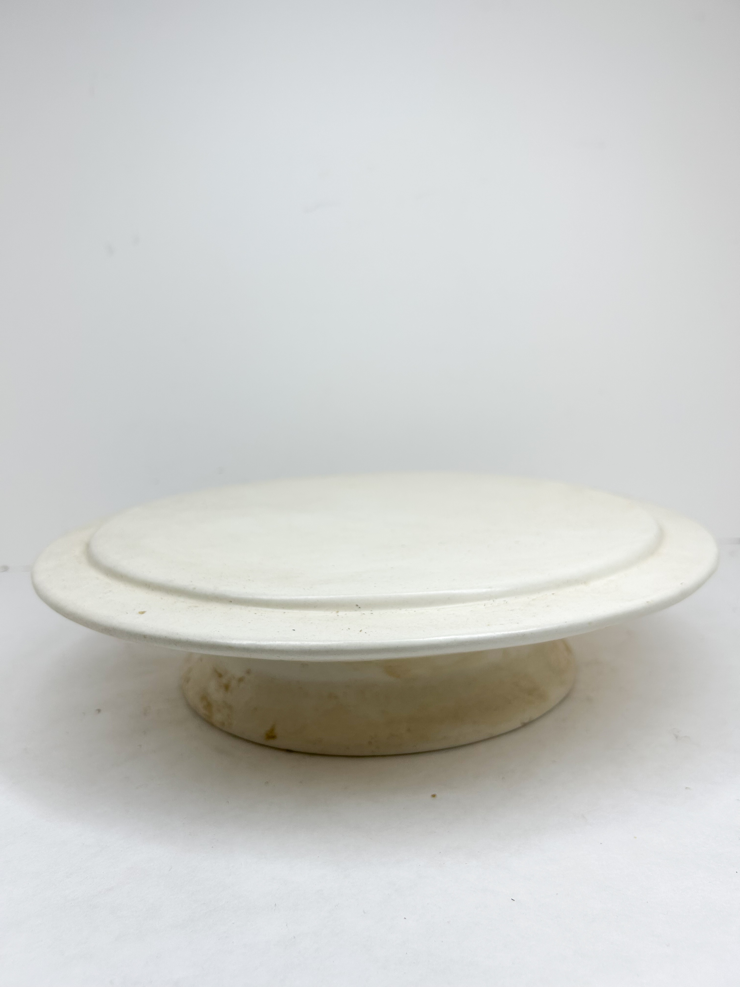 STRAWBERRY SHORTCAKE CERAMIC DOME AND STAND