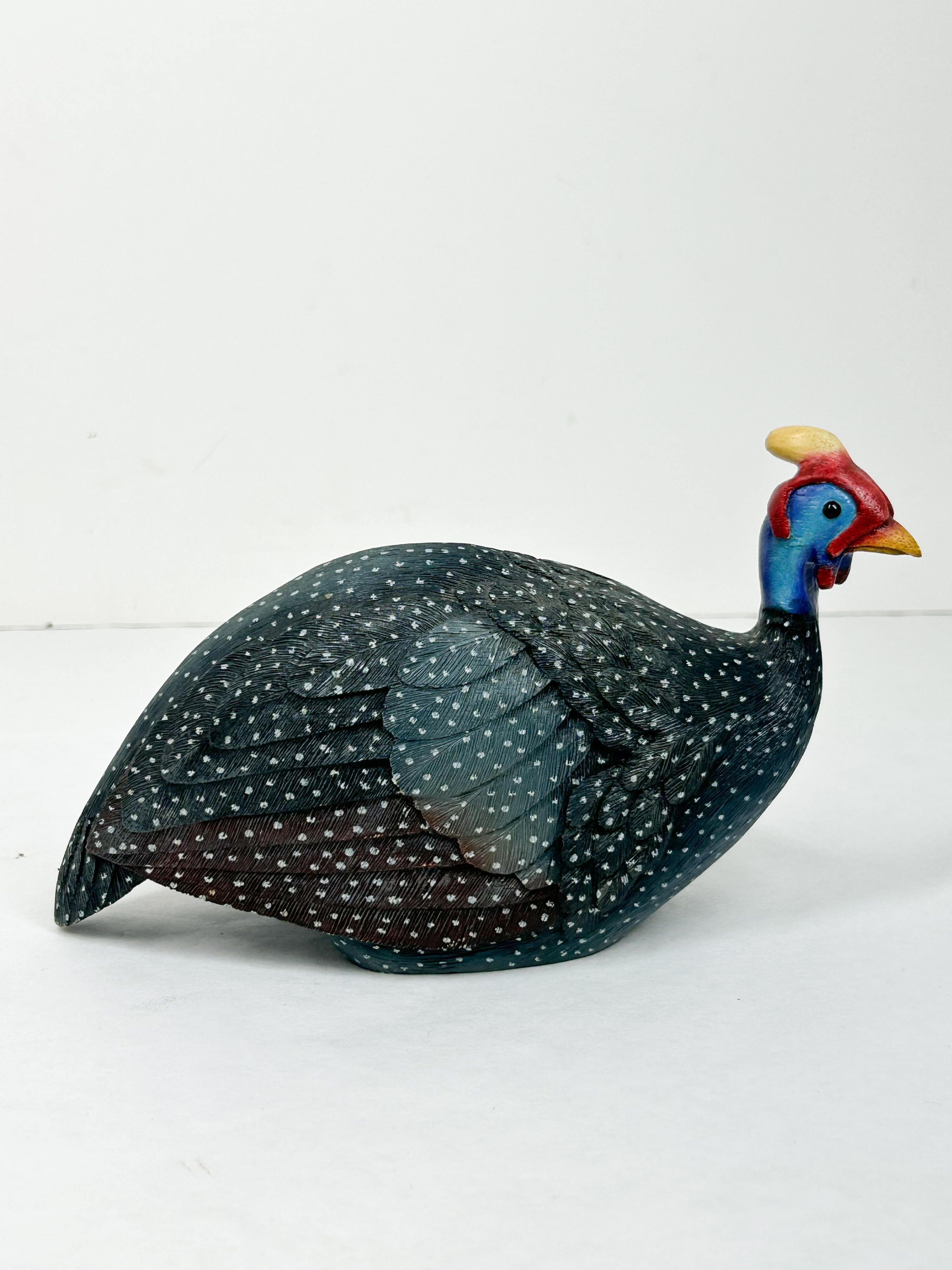 FEATHERS FRIENDS CROWNED GUINEAFOWL FIGURINE