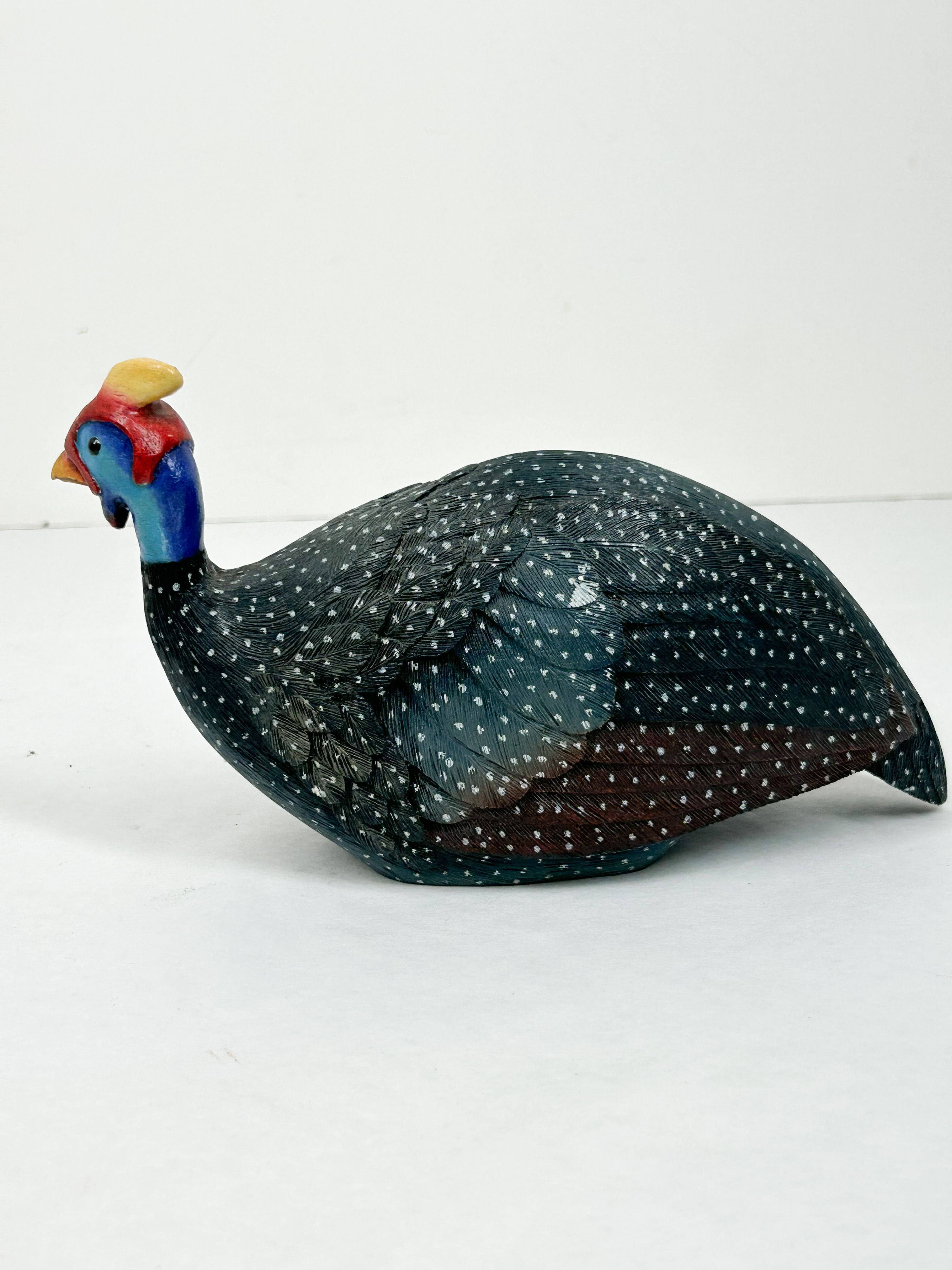 FEATHERS FRIENDS CROWNED GUINEAFOWL FIGURINE