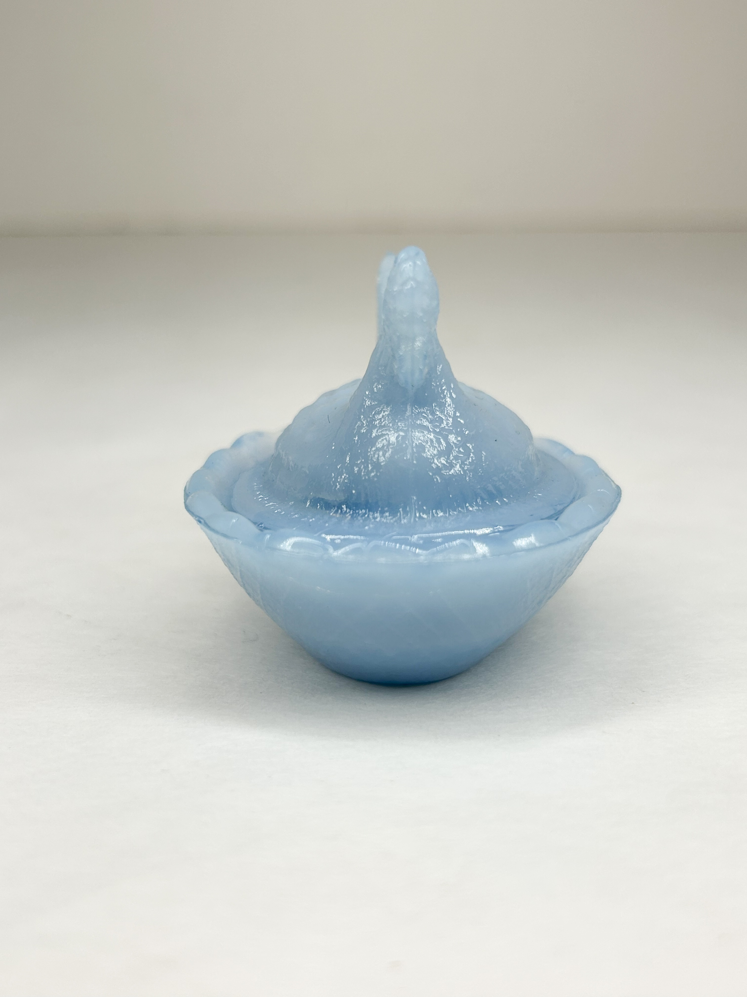MINIATURE LIGHT BLUE MILK GLASS HEN ON NEST