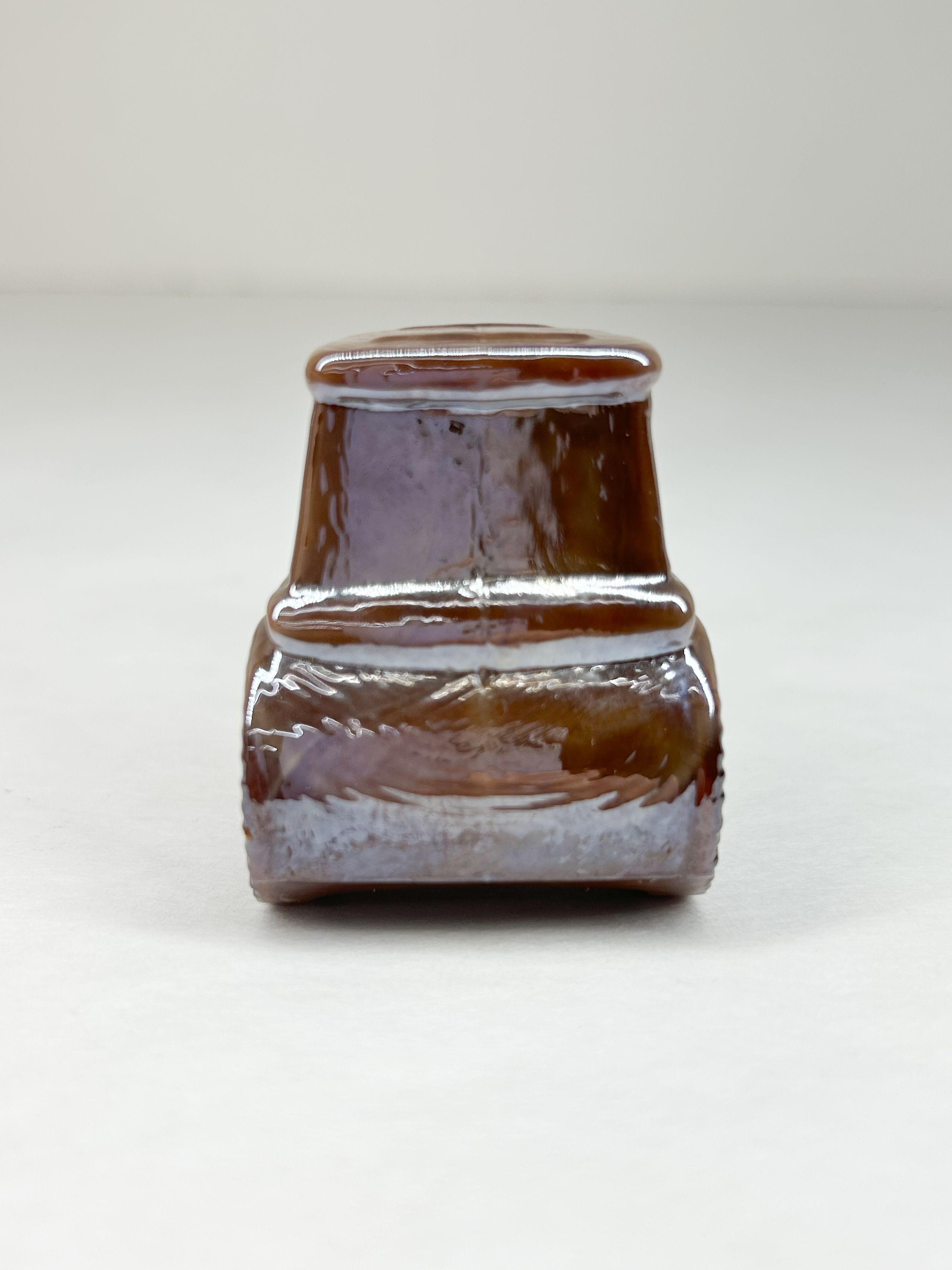 BOYD CARNIVAL GLASS TRACTOR FIGURINE