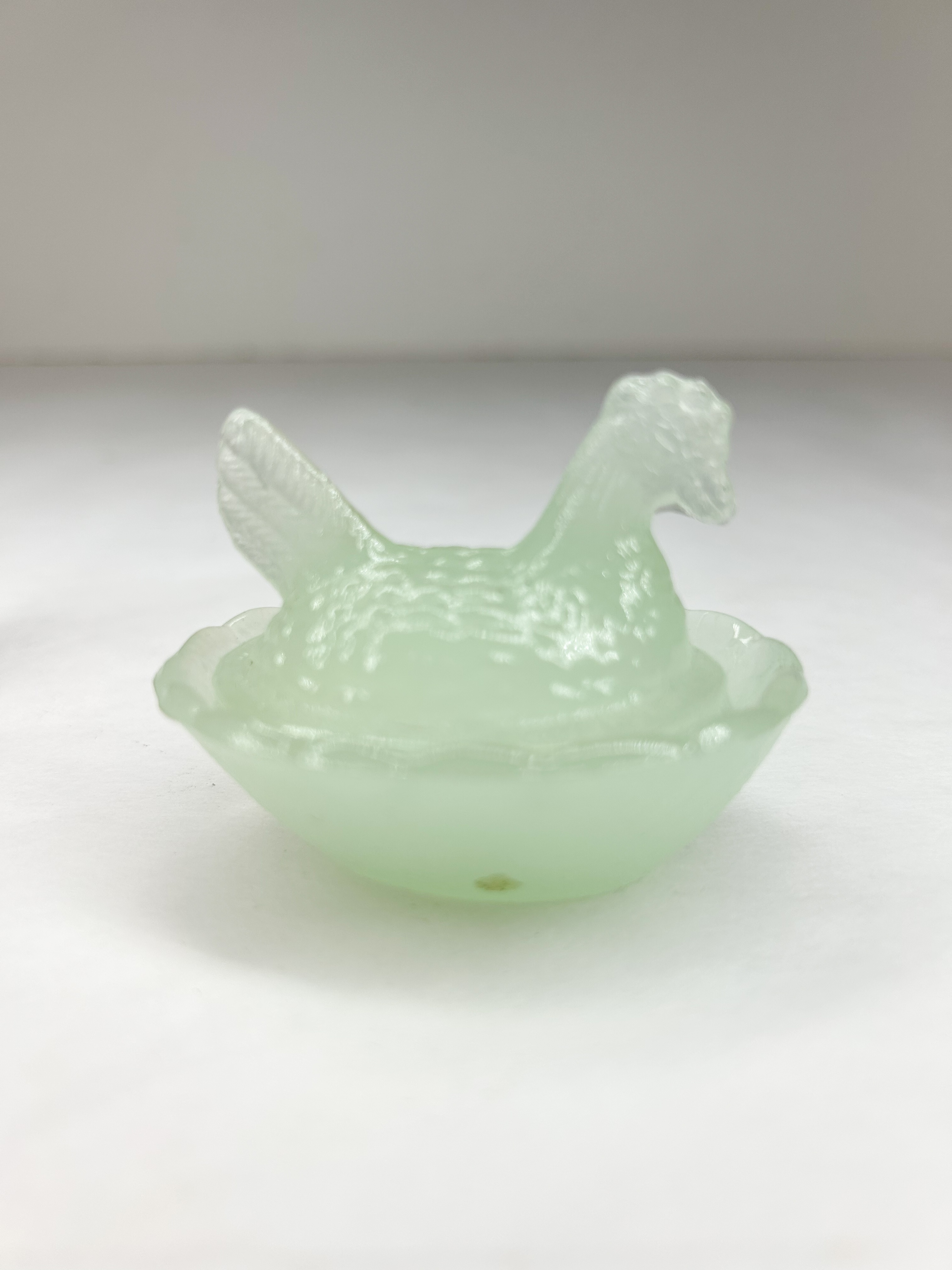 JADEITE GLASS MINI HEN ON NEST