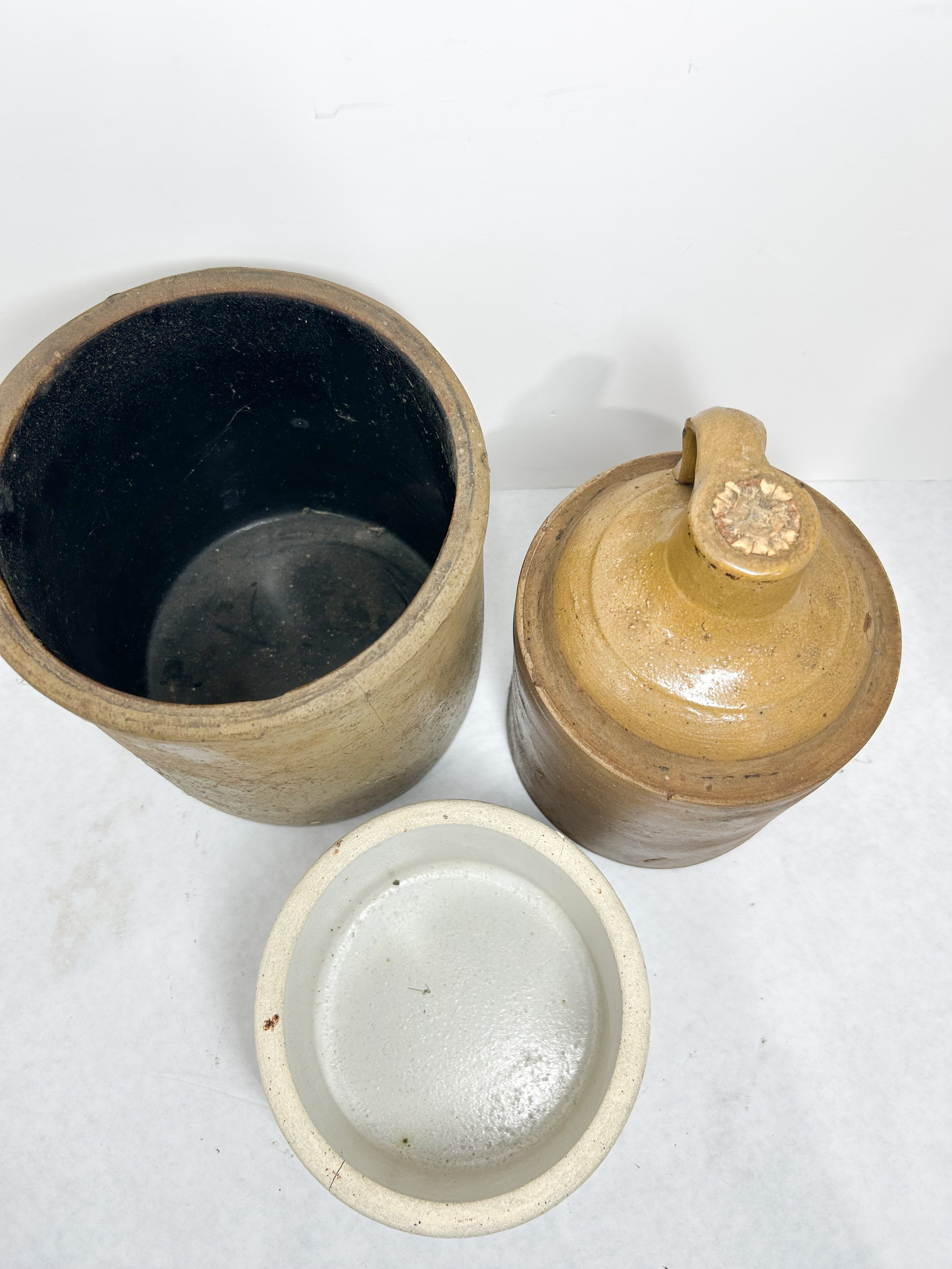 THREE AMERICAN STONEWARE UTILITY VESSELS