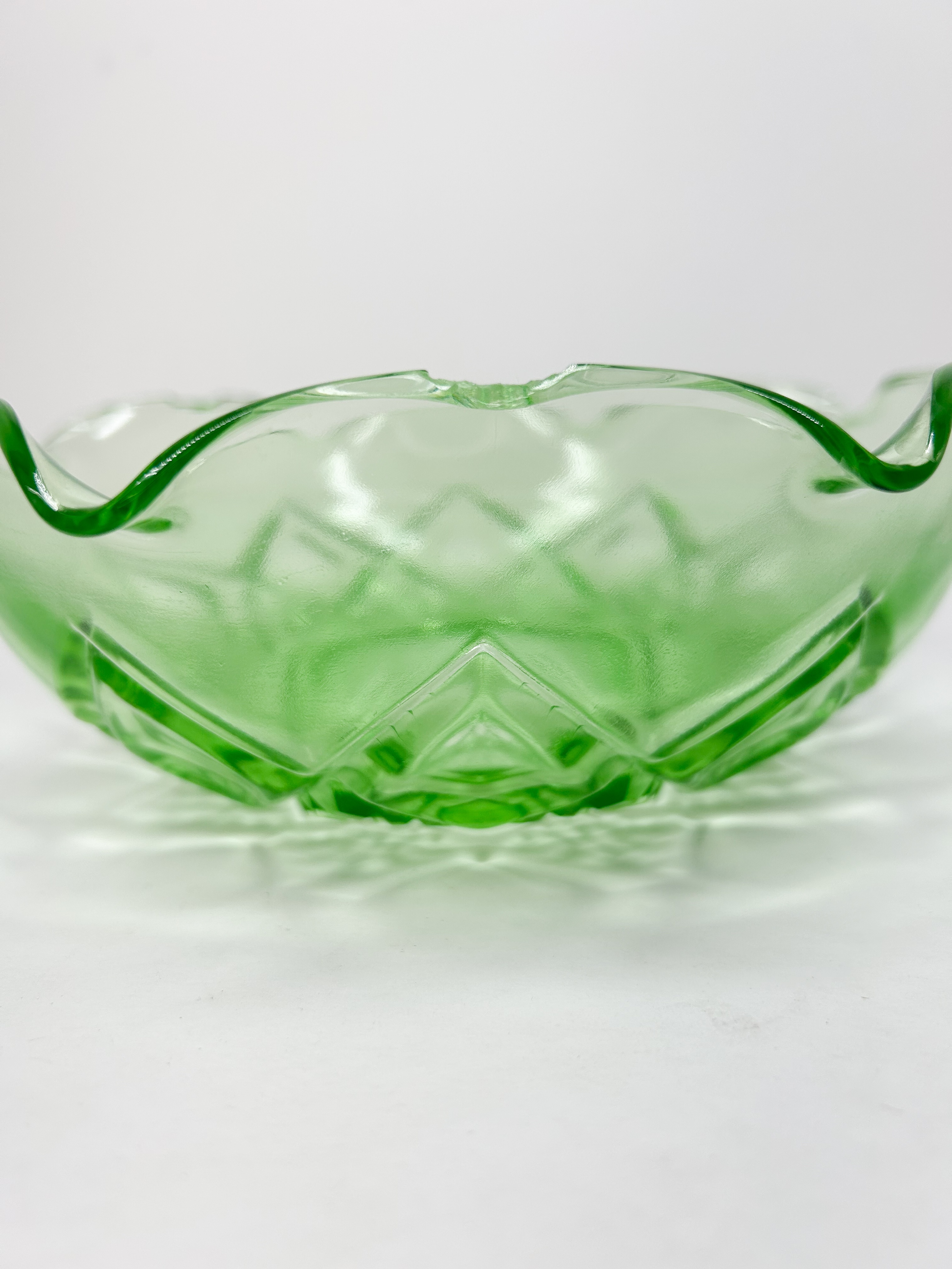 PRESSED URANIUM GLASS RUFFLED BOWL