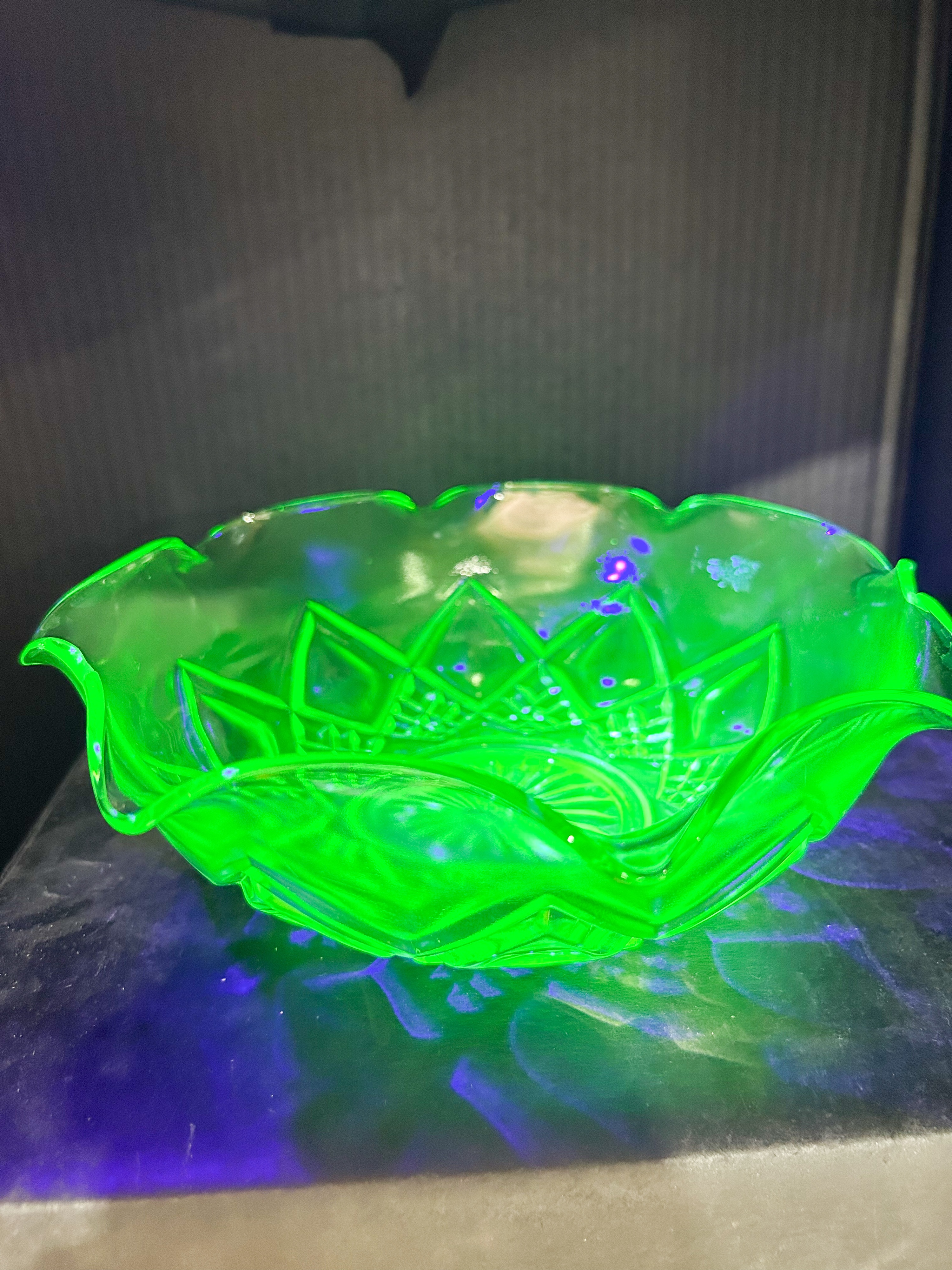 PRESSED URANIUM GLASS RUFFLED BOWL