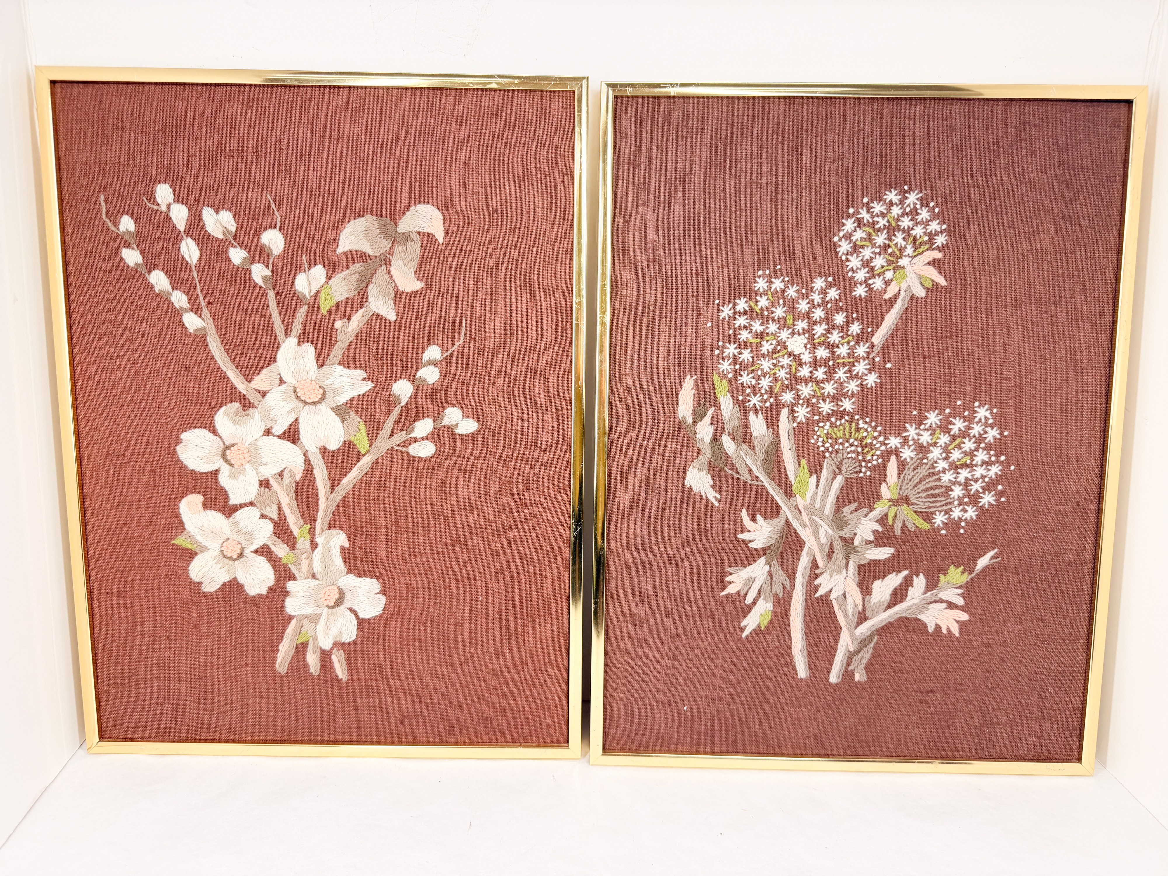 VINTAGE FLORAL CREWEL EMBROIDERY PAIR