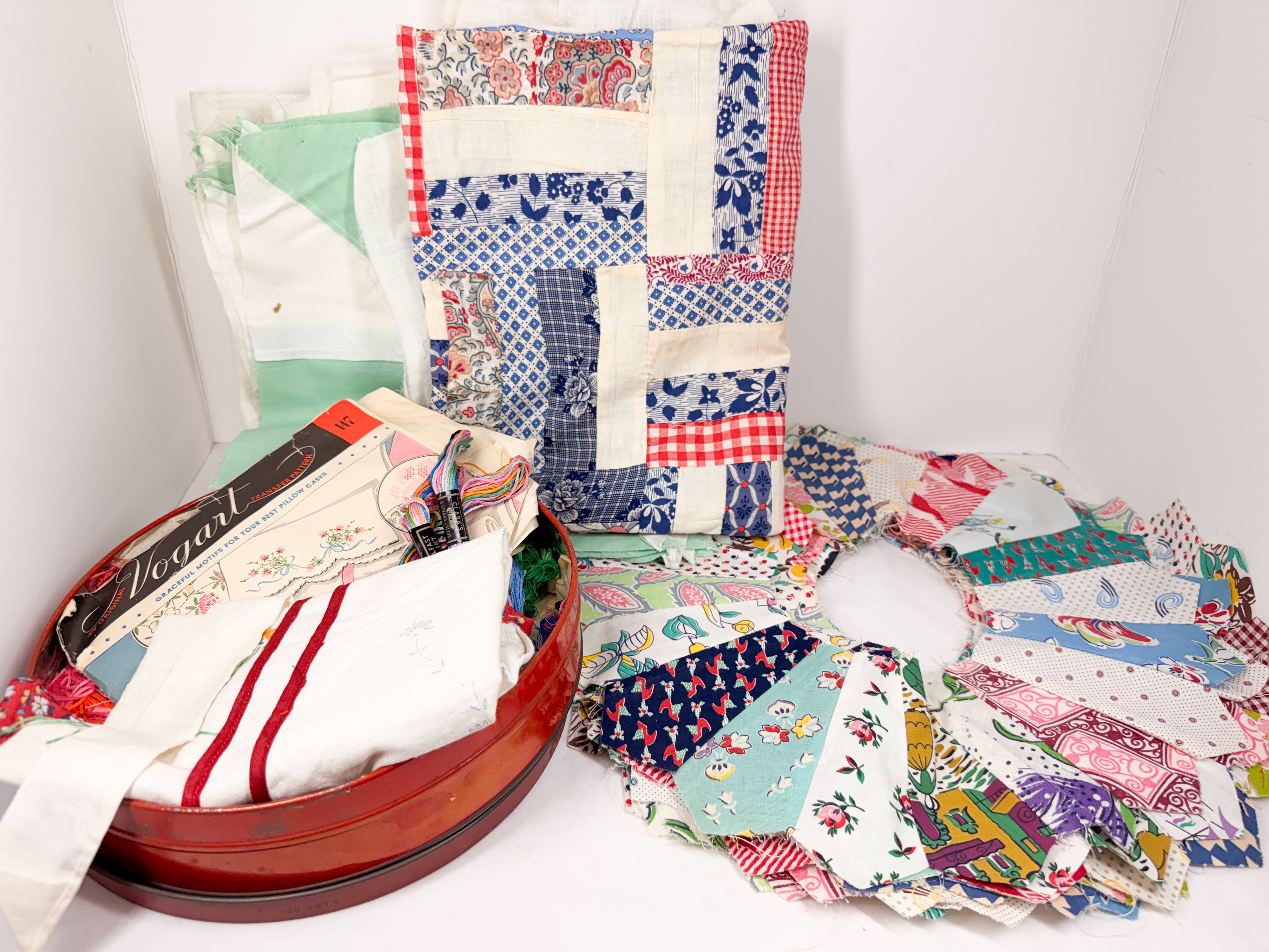 VOGART AND CLARK'S VINTAGE SEWING COLLECTION
