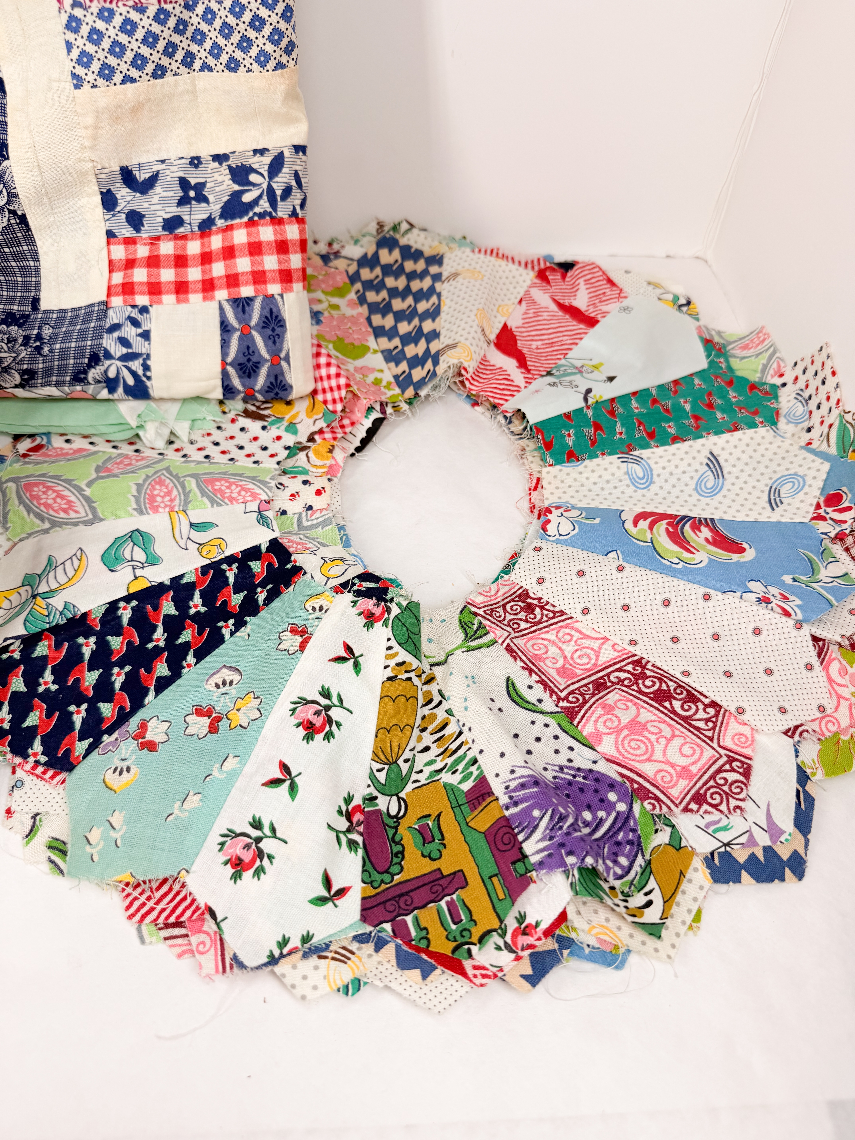 VOGART AND CLARK'S VINTAGE SEWING COLLECTION