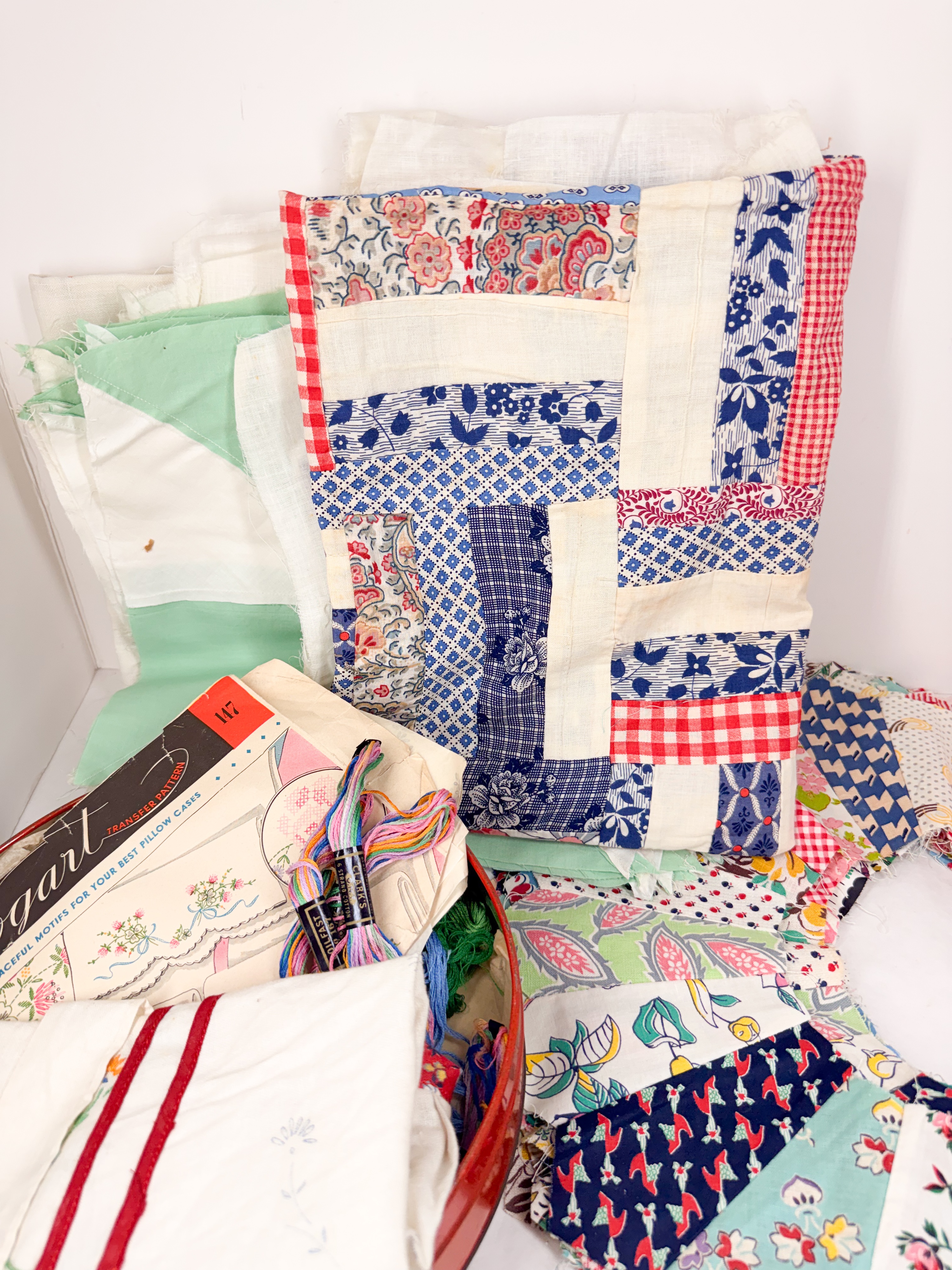 VOGART AND CLARK'S VINTAGE SEWING COLLECTION