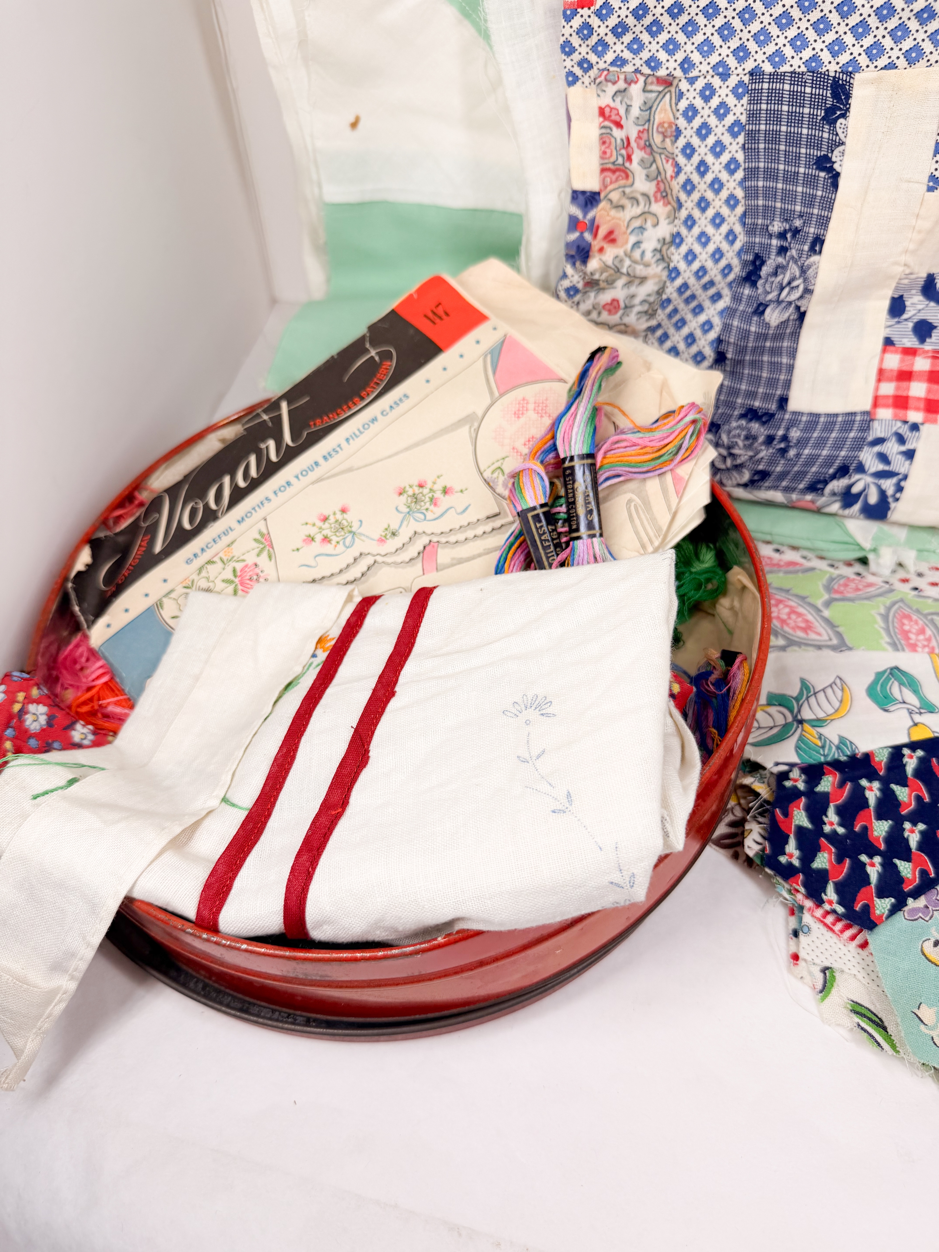 VOGART AND CLARK'S VINTAGE SEWING COLLECTION