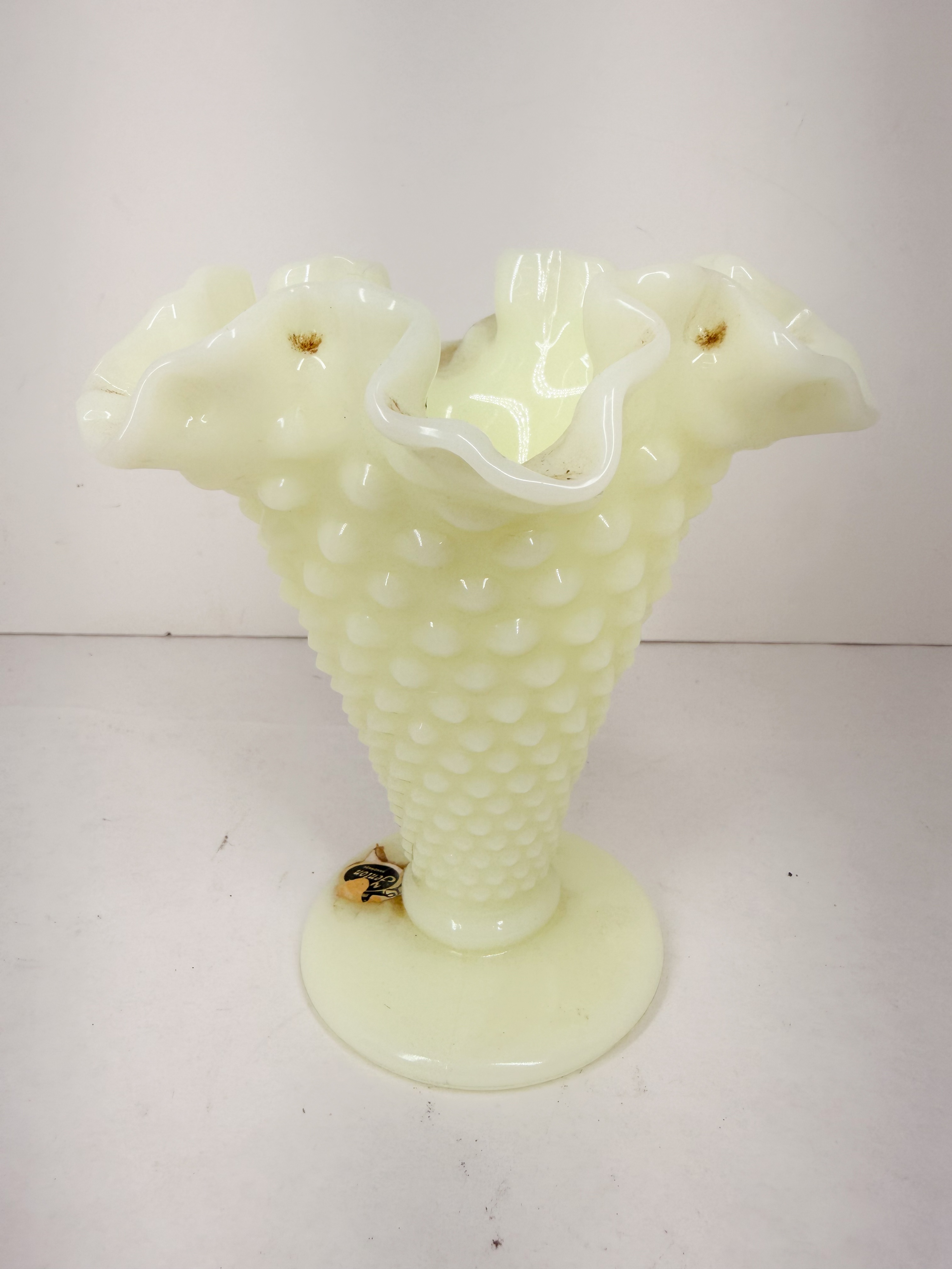 FENTON LIME SHERBET HOBNAIL VASE