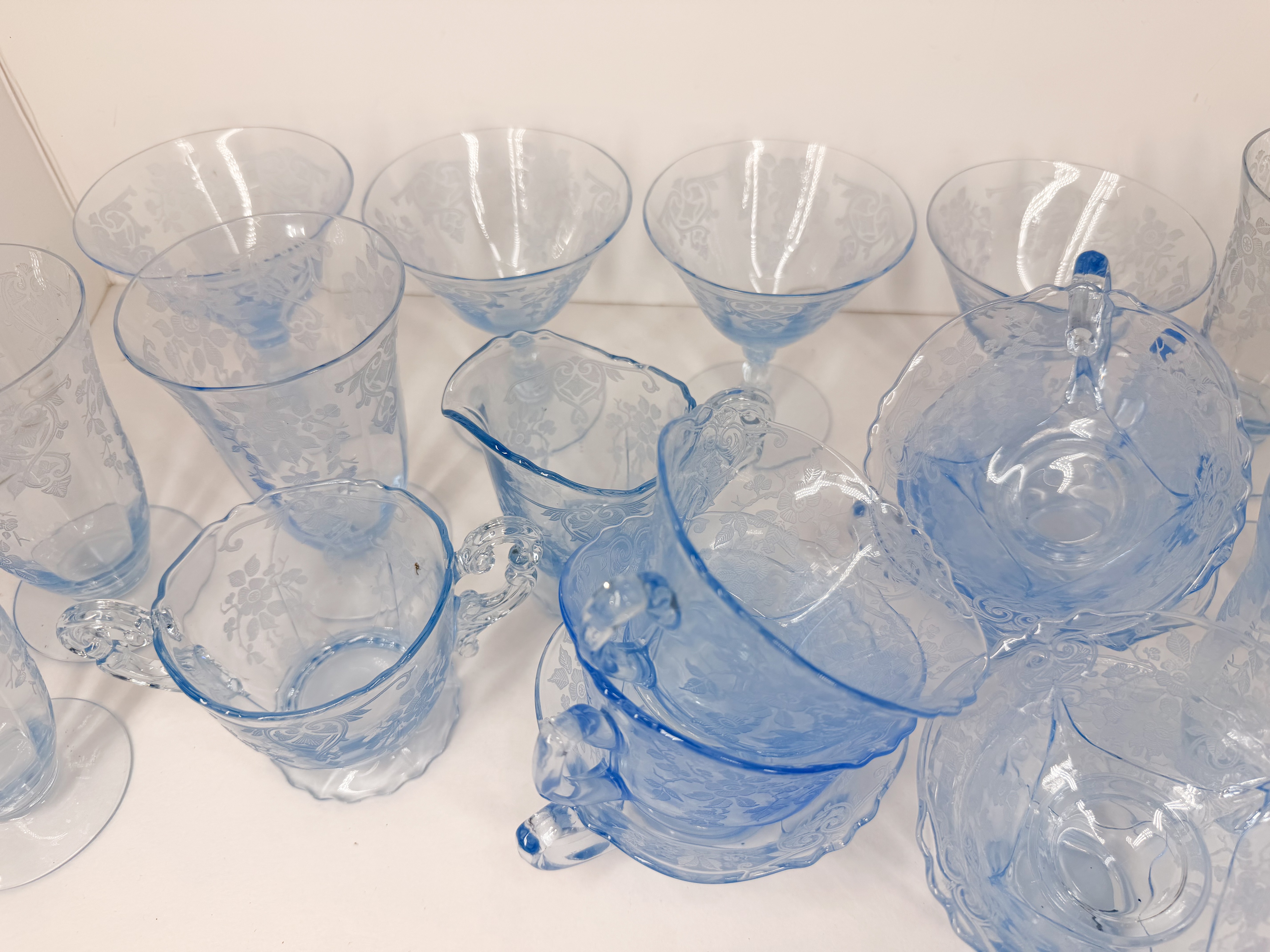 FEDERAL GLASS MADRID PATTERN AZURE BLUE GLASSWARE