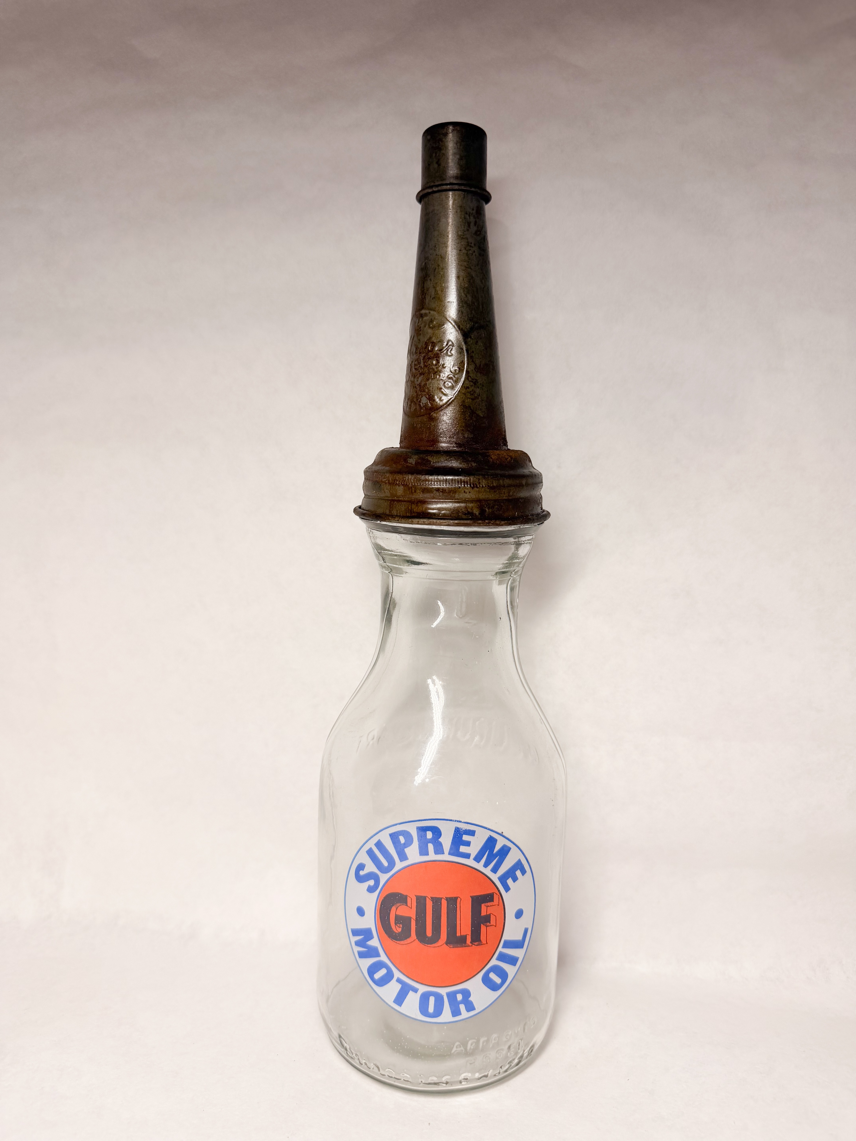 GULF SUPREME MOTOR OIL GLASS BOTTLE
