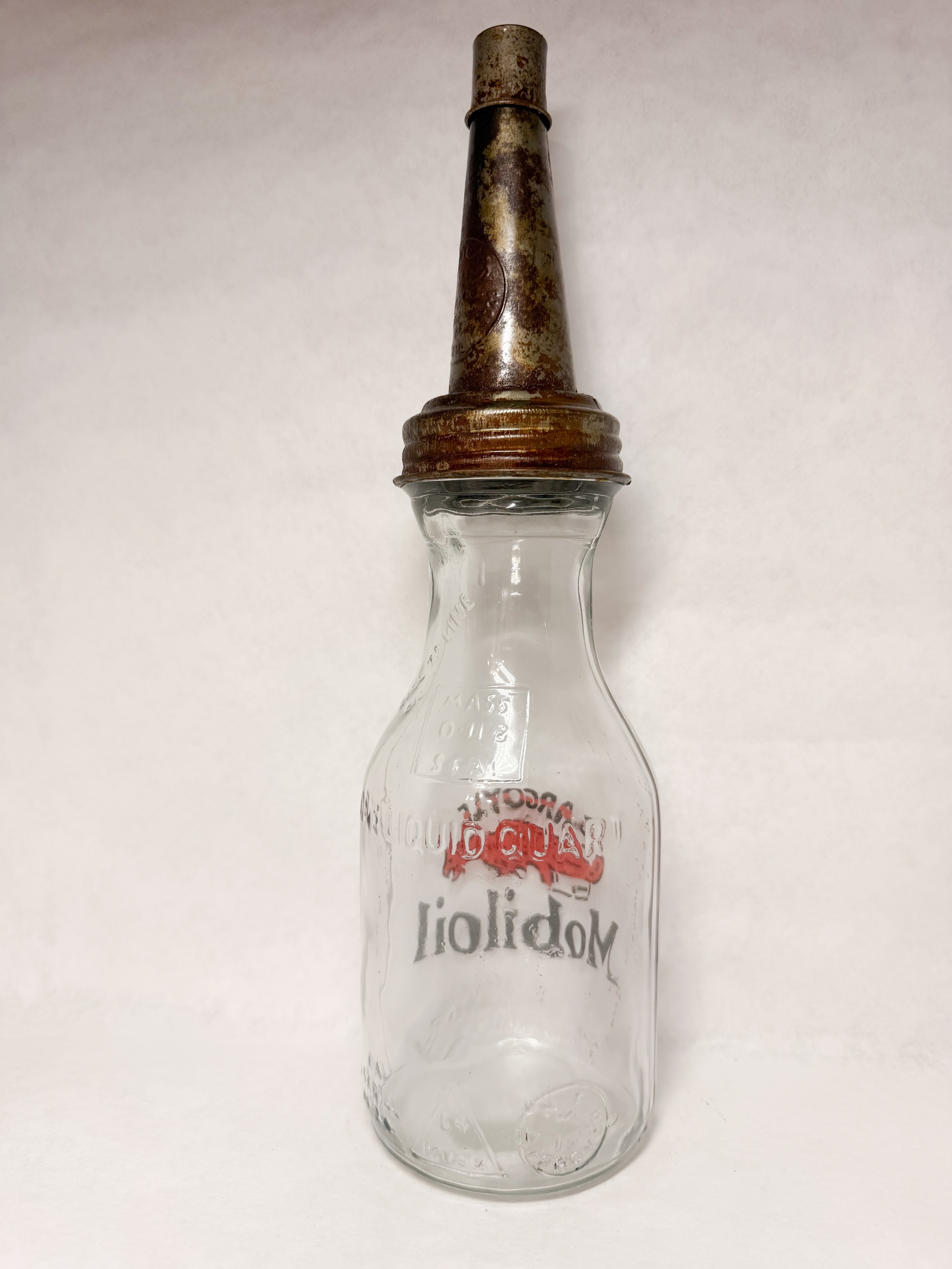MOBILOIL GARGOYLE GLASS OIL BOTTLE