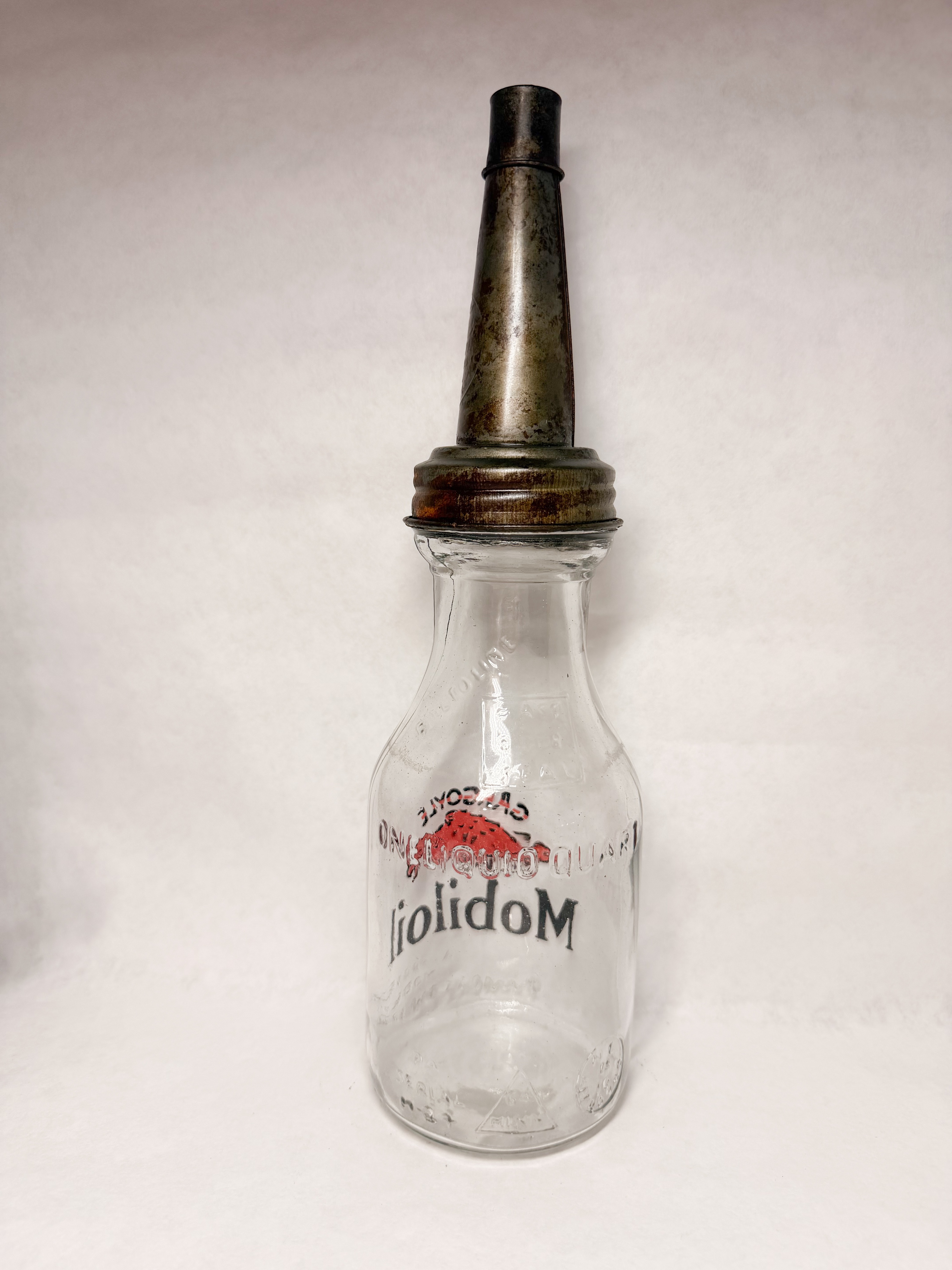 GARGOYLE MOBILOIL GLASS QUART BOTTLE