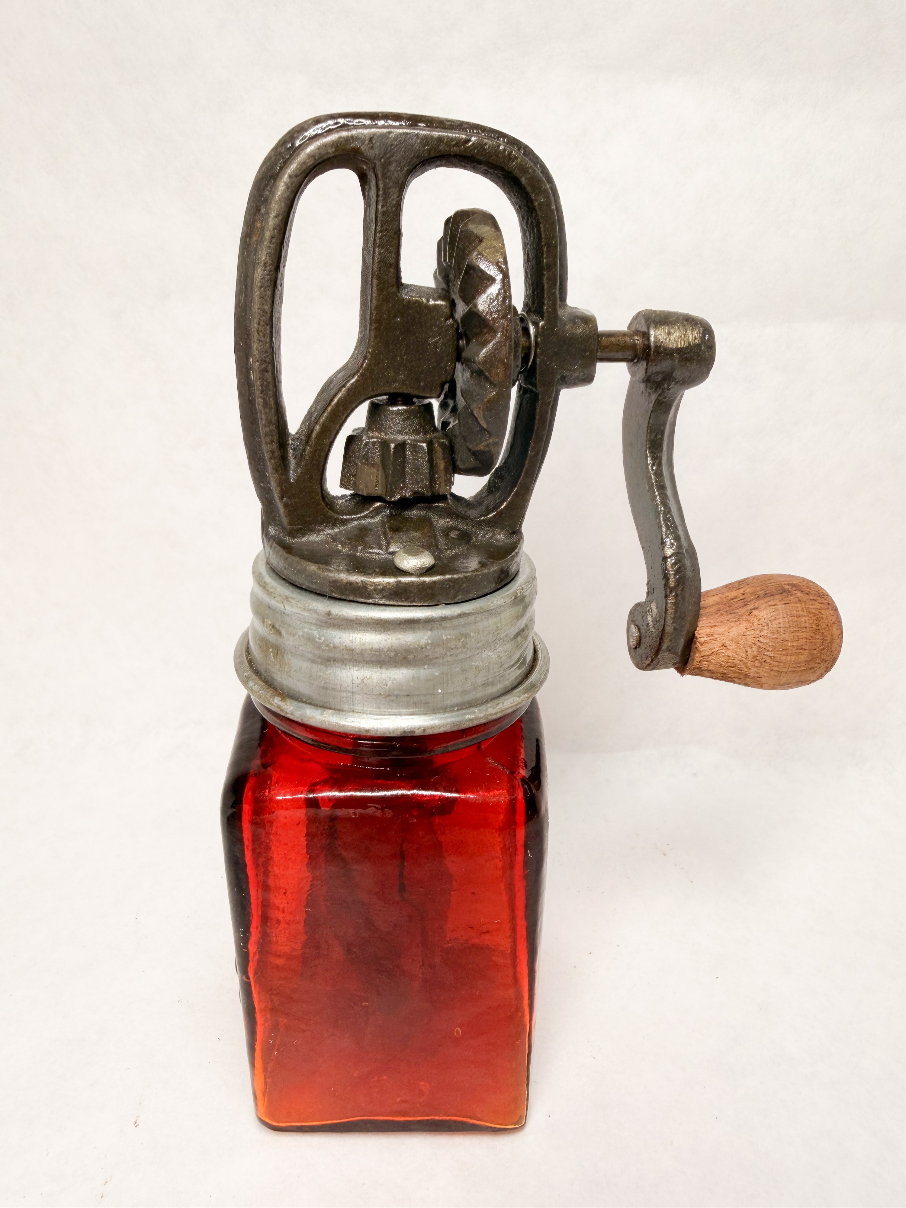 DAZEY CHURN & MFG CO RED GLASS BUTTER CHURN