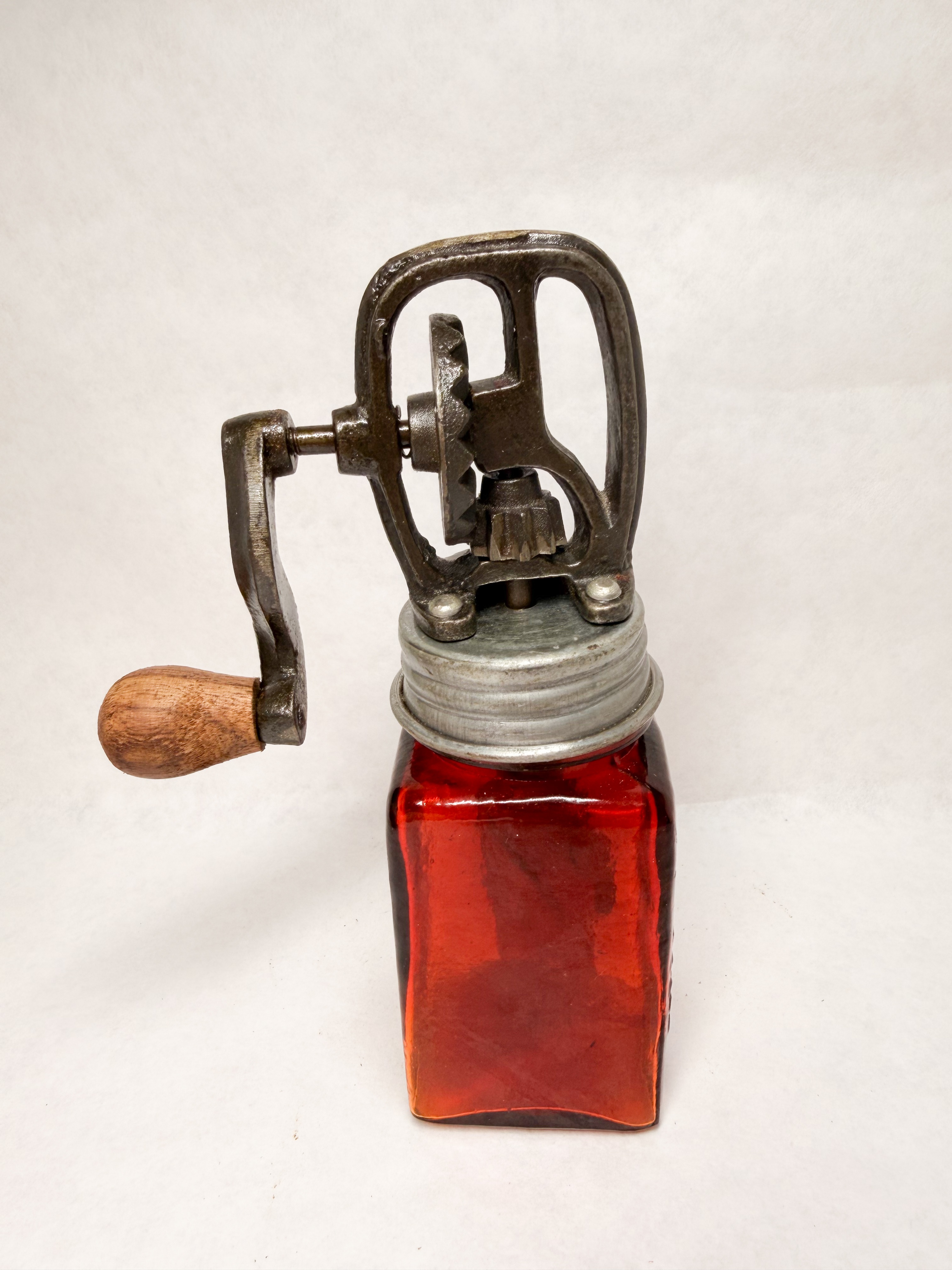 DAZEY CHURN & MFG CO RED GLASS BUTTER CHURN