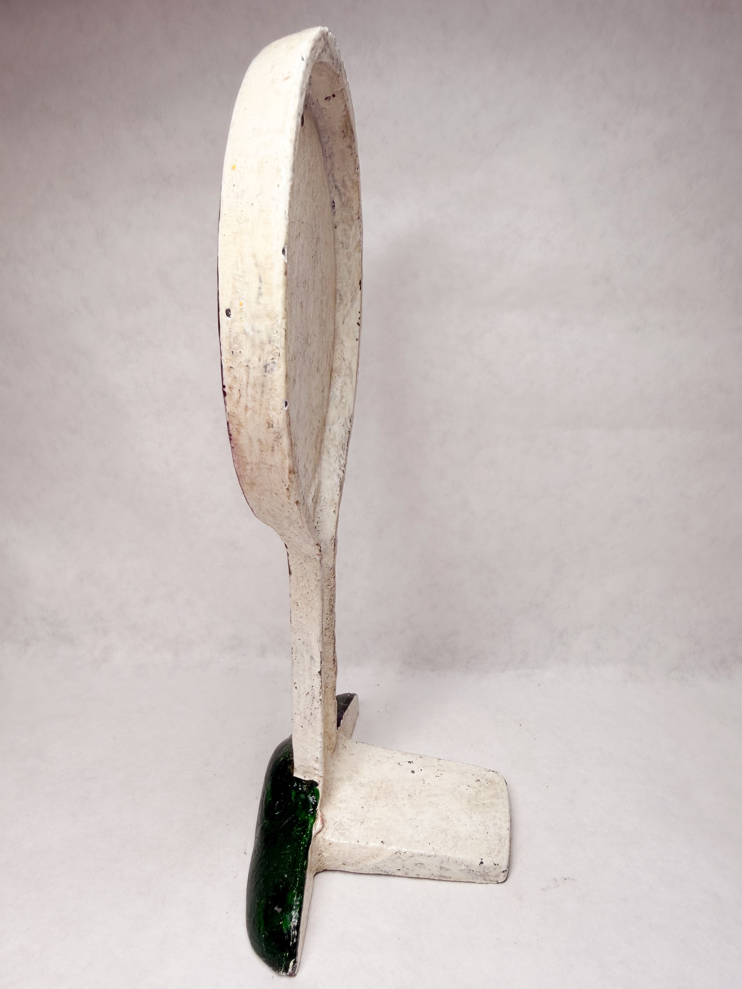 SHELL CAST IRON DOORSTOP