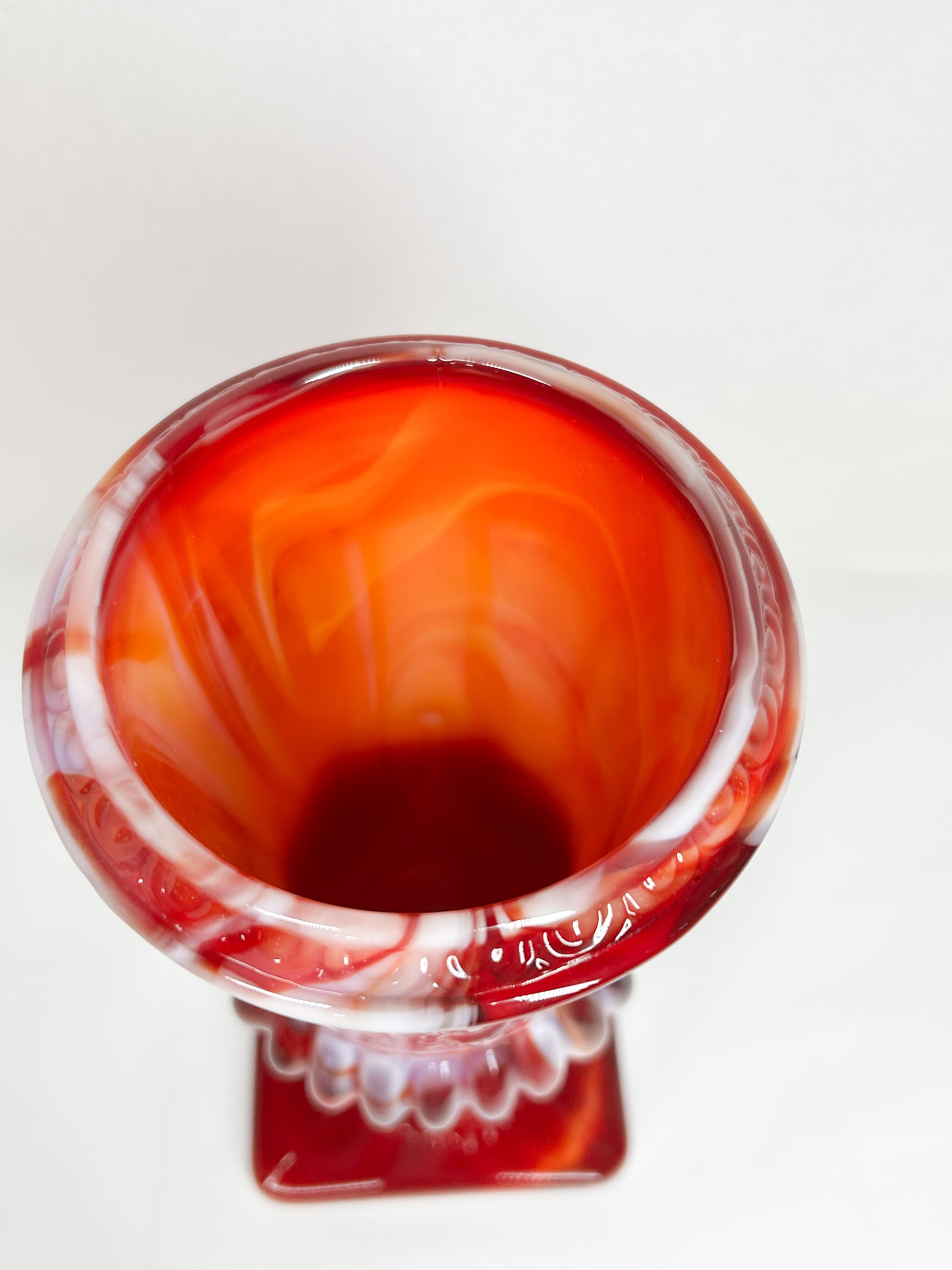RED AND WHITE SLAG GLASS URN VASE