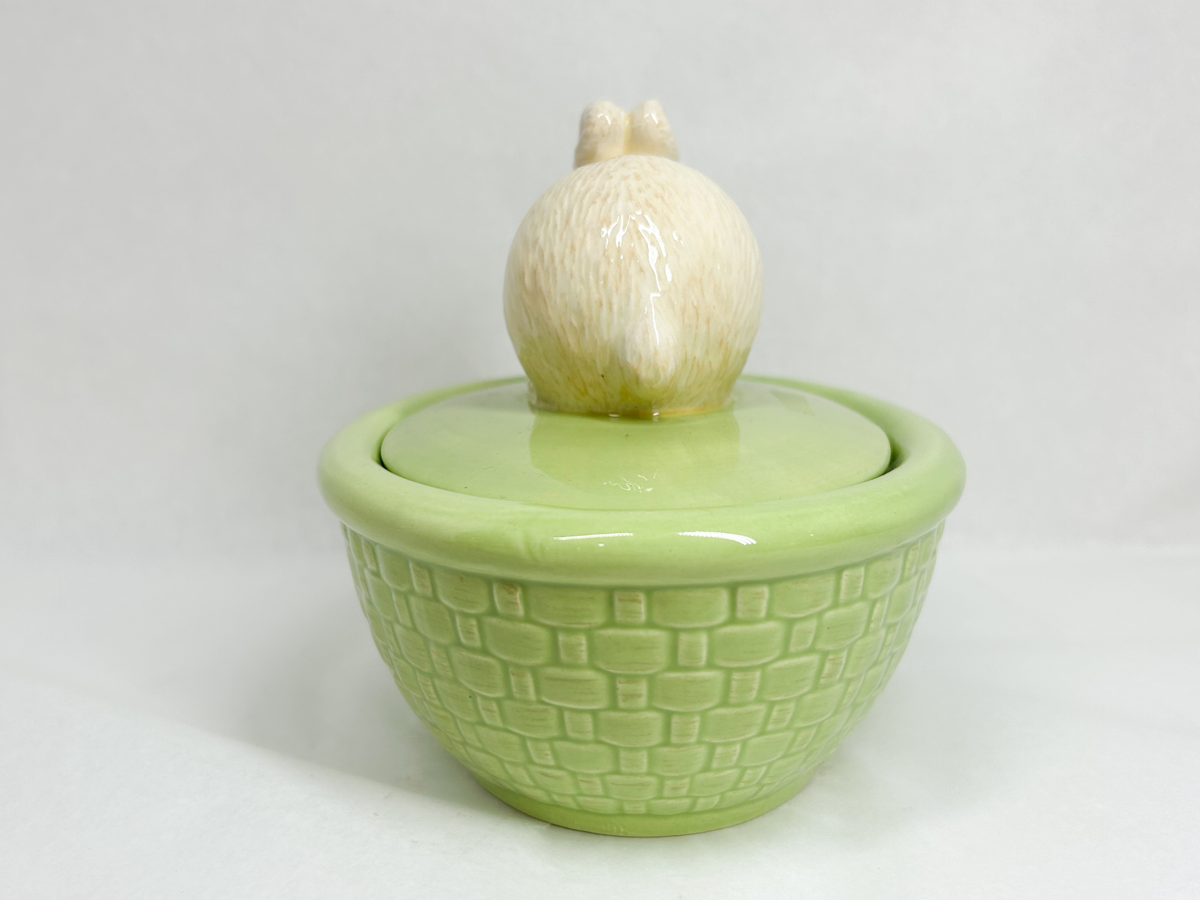HALLMARK CERAMIC BASKETWEAVE CANDY DISH