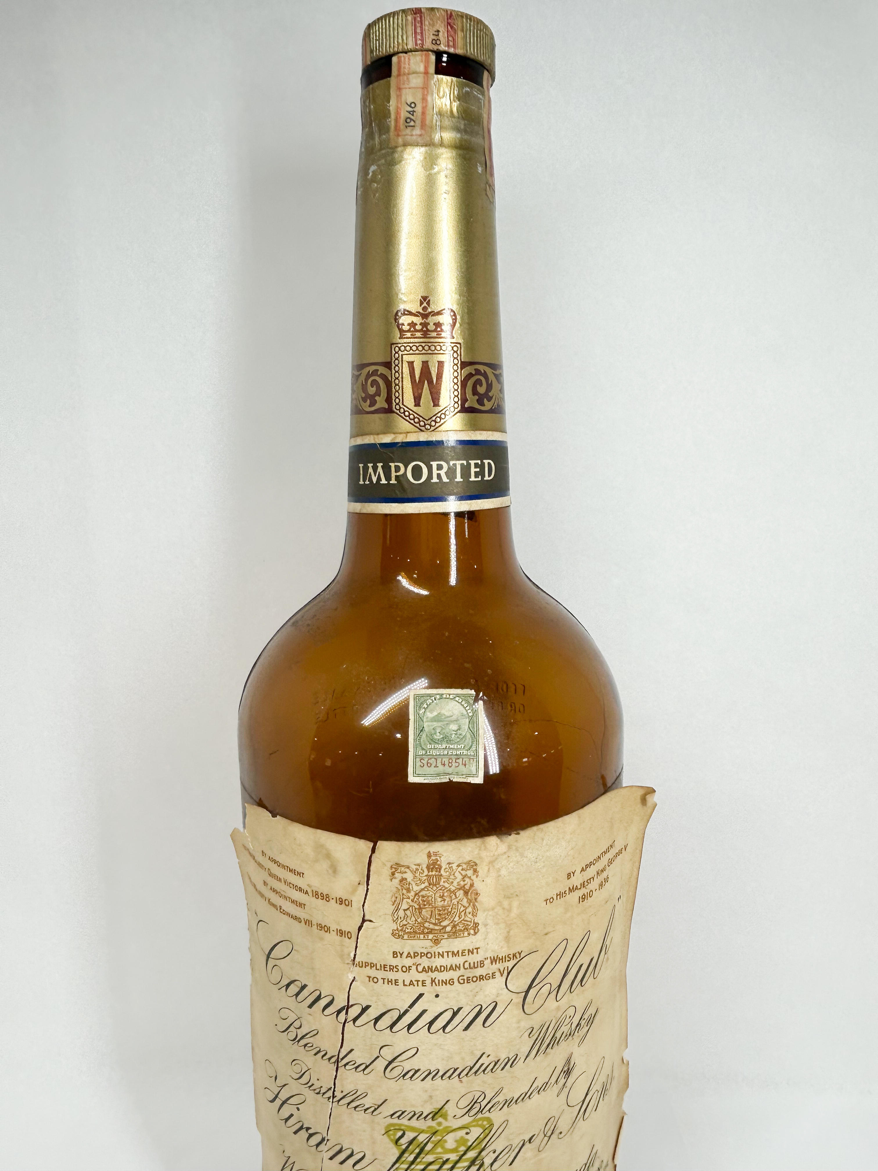 CANADIAN CLUB ONE GALLON DISPLAY BOTTLE, 1946