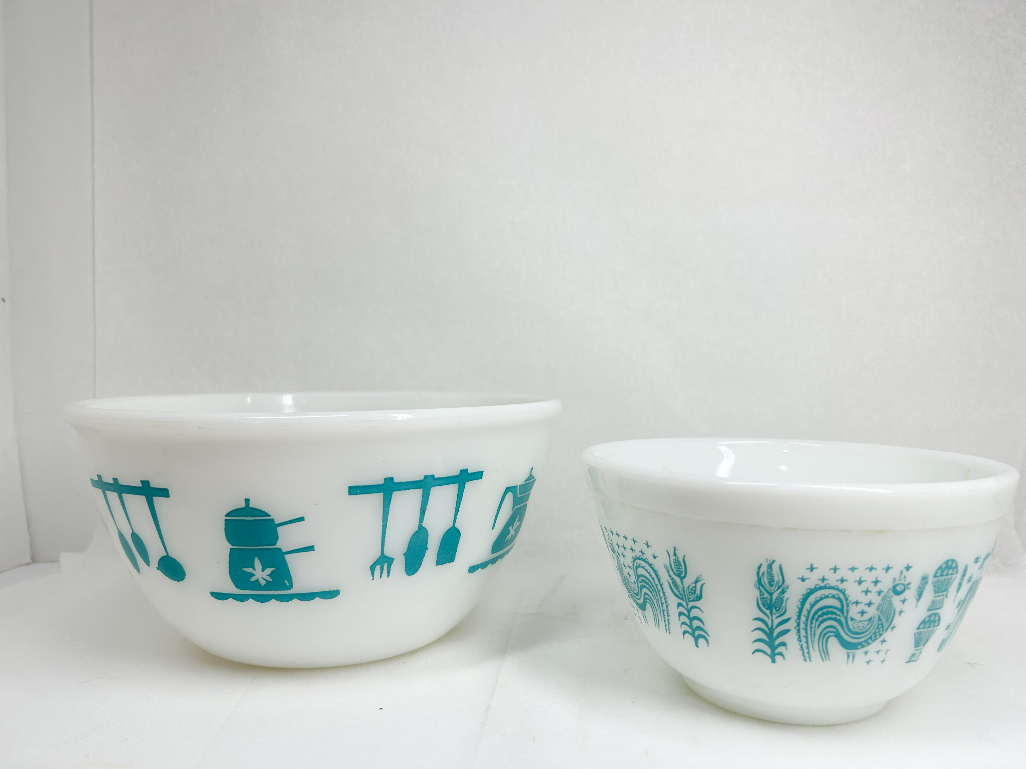 PYREX AMISH BUTTERMILK BOWL AND HA BOWL