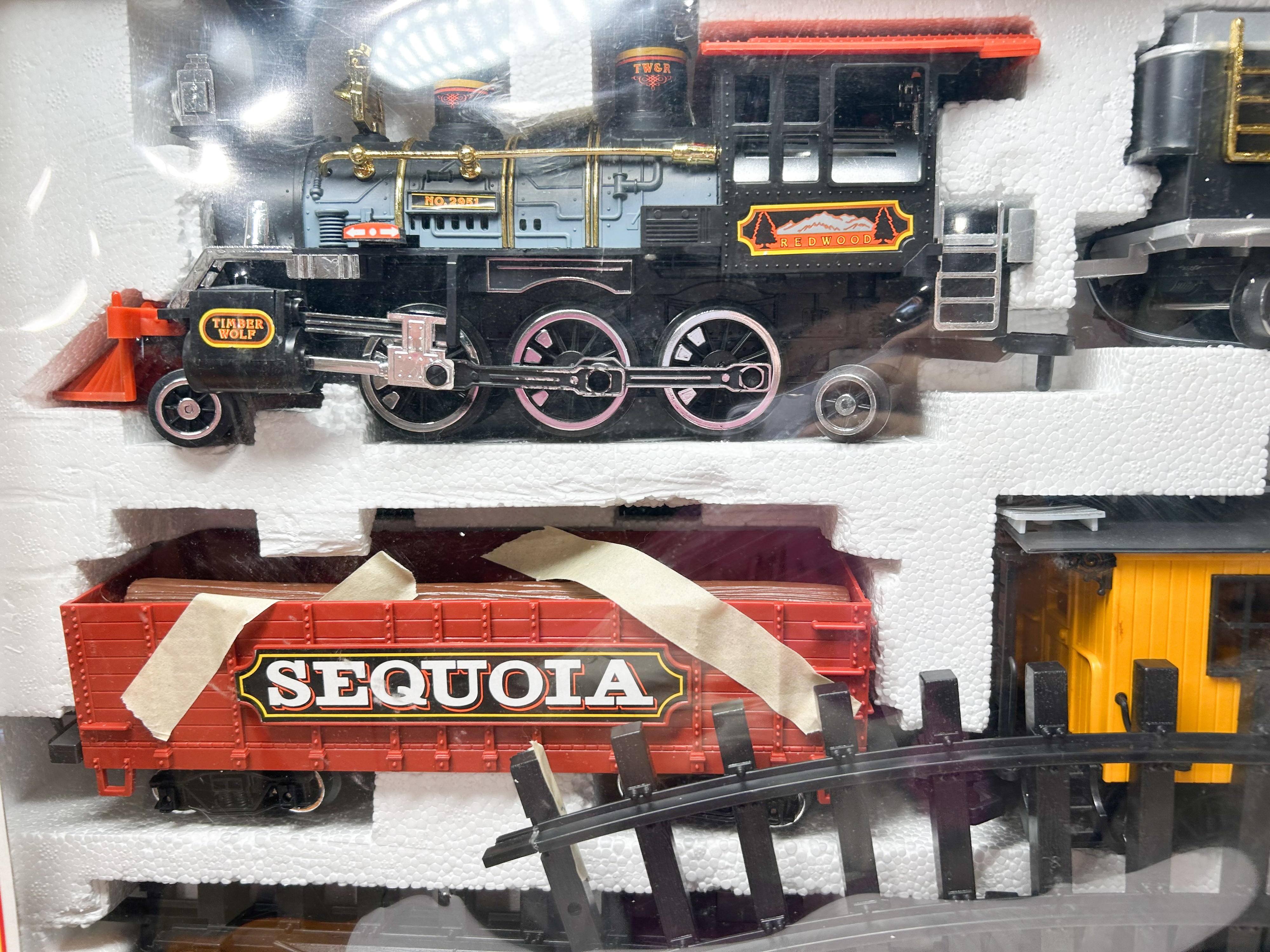 NEW BRIGHT GREAT RAILROAD EMPIRE TRAIN SET