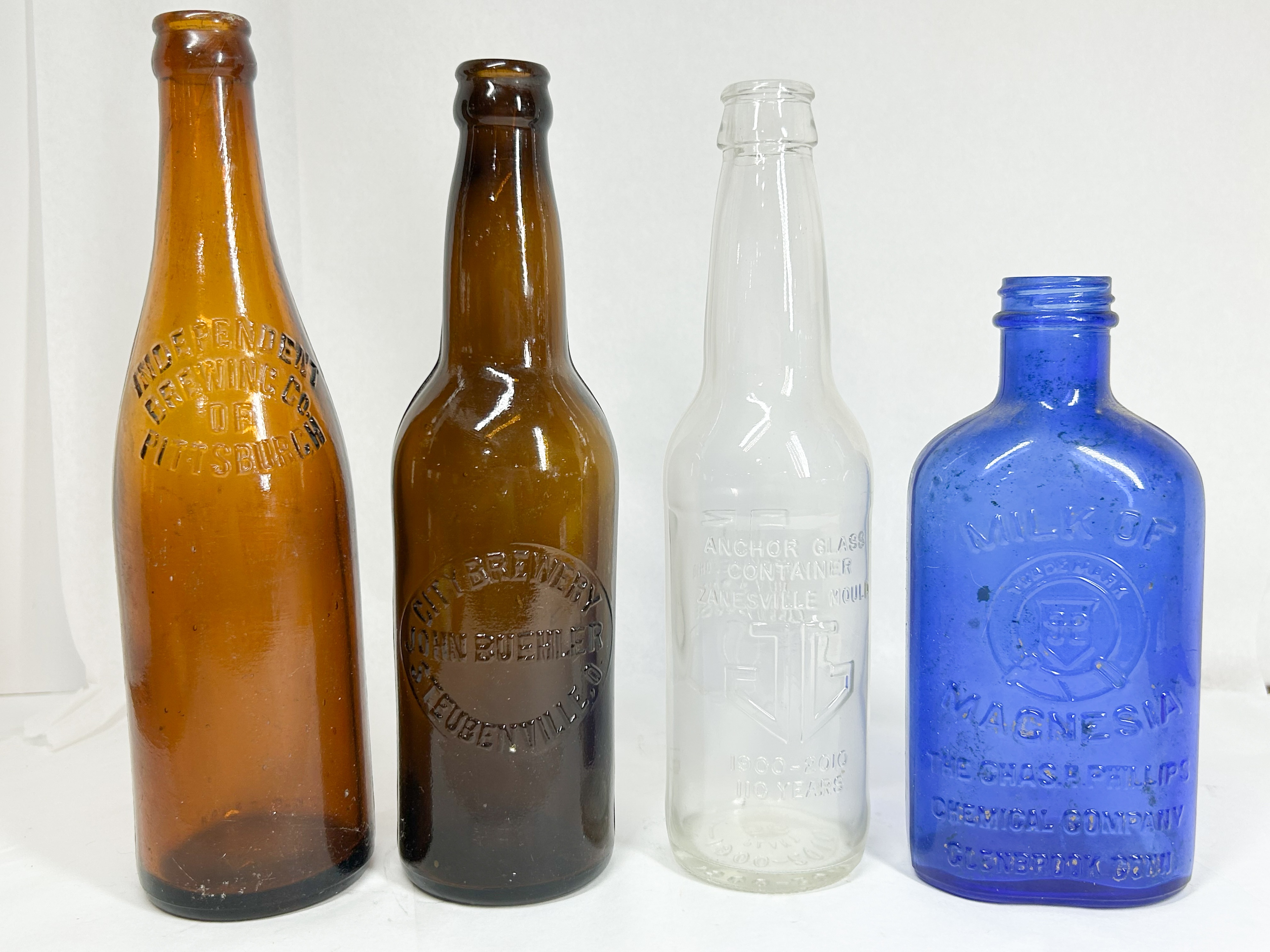 ASSORTMENT OF REGIONAL BEER AND MEDICINAL BOTTLES