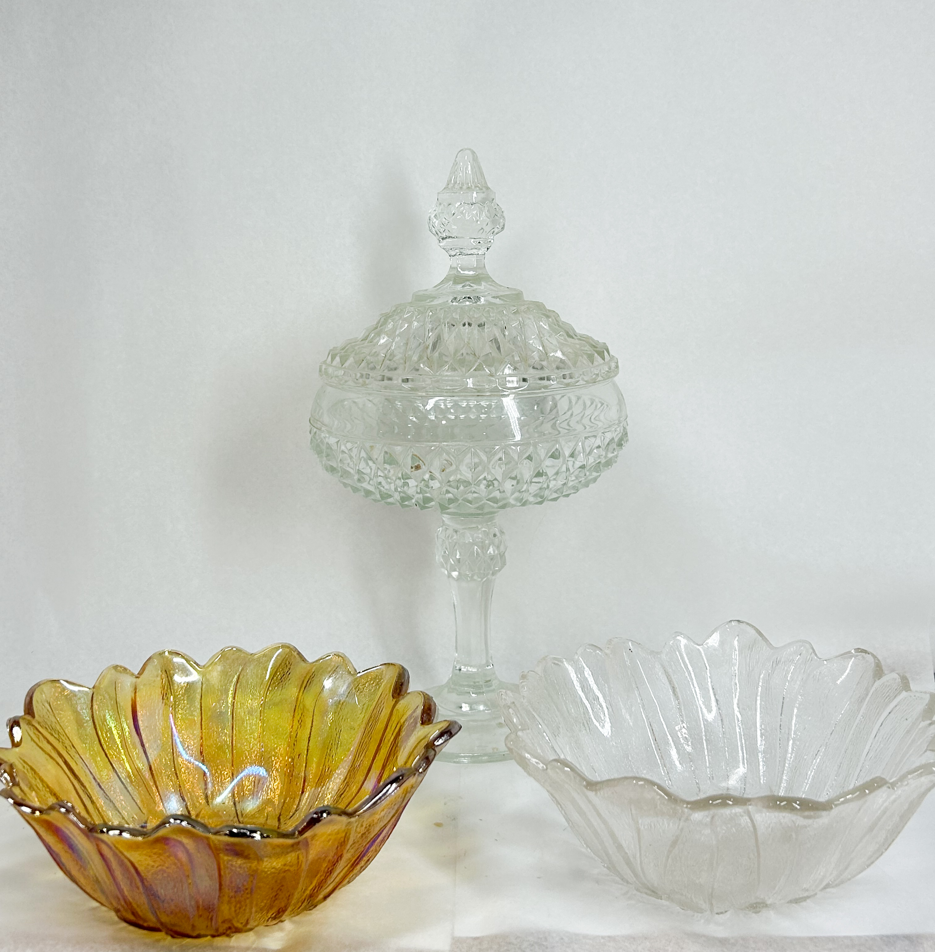 TRIO OF DECORATIVE AMERICAN GLASSWARE