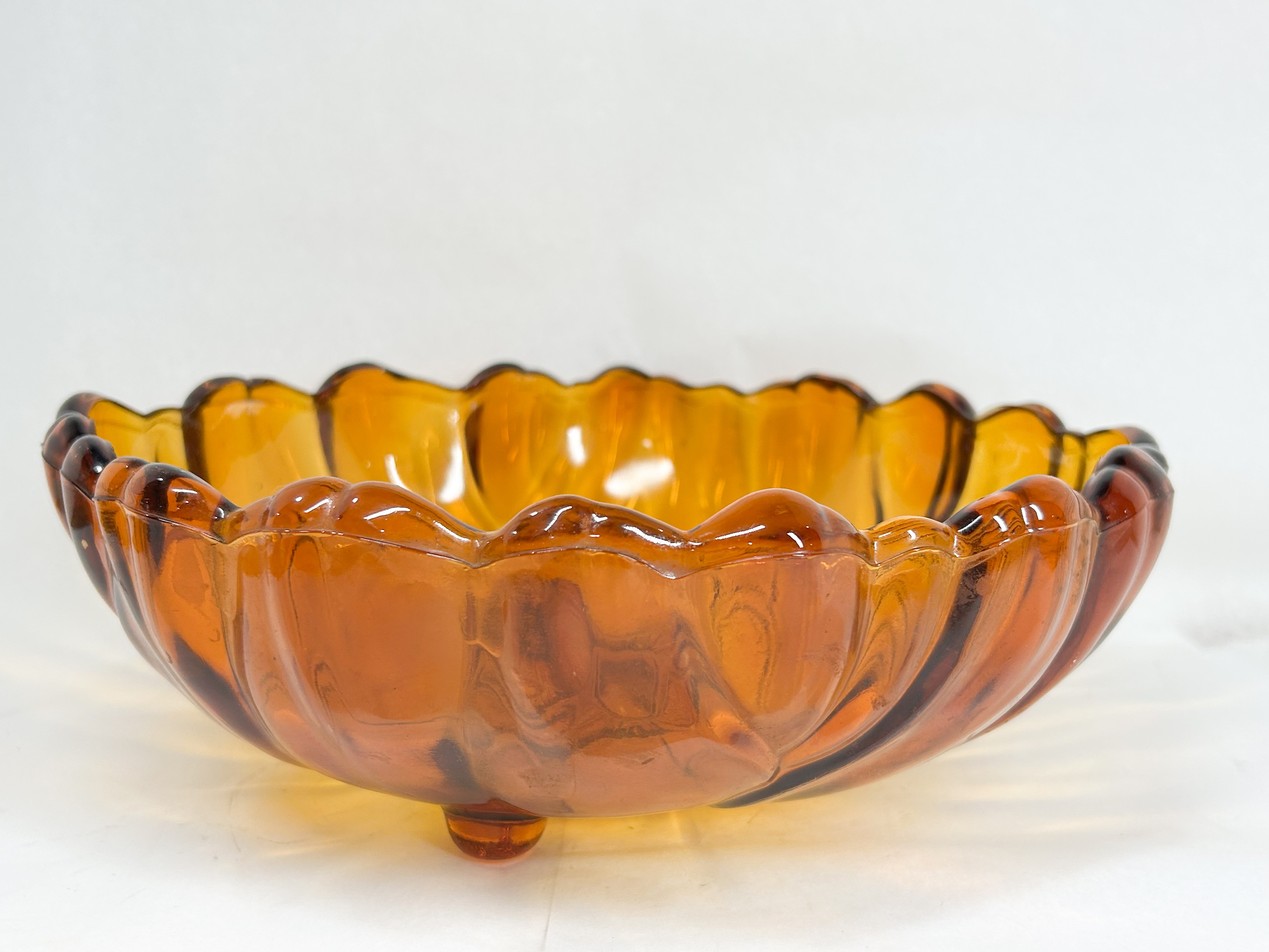 AMBER GLASS SUNFLOWER CENTERPIECE BOWL